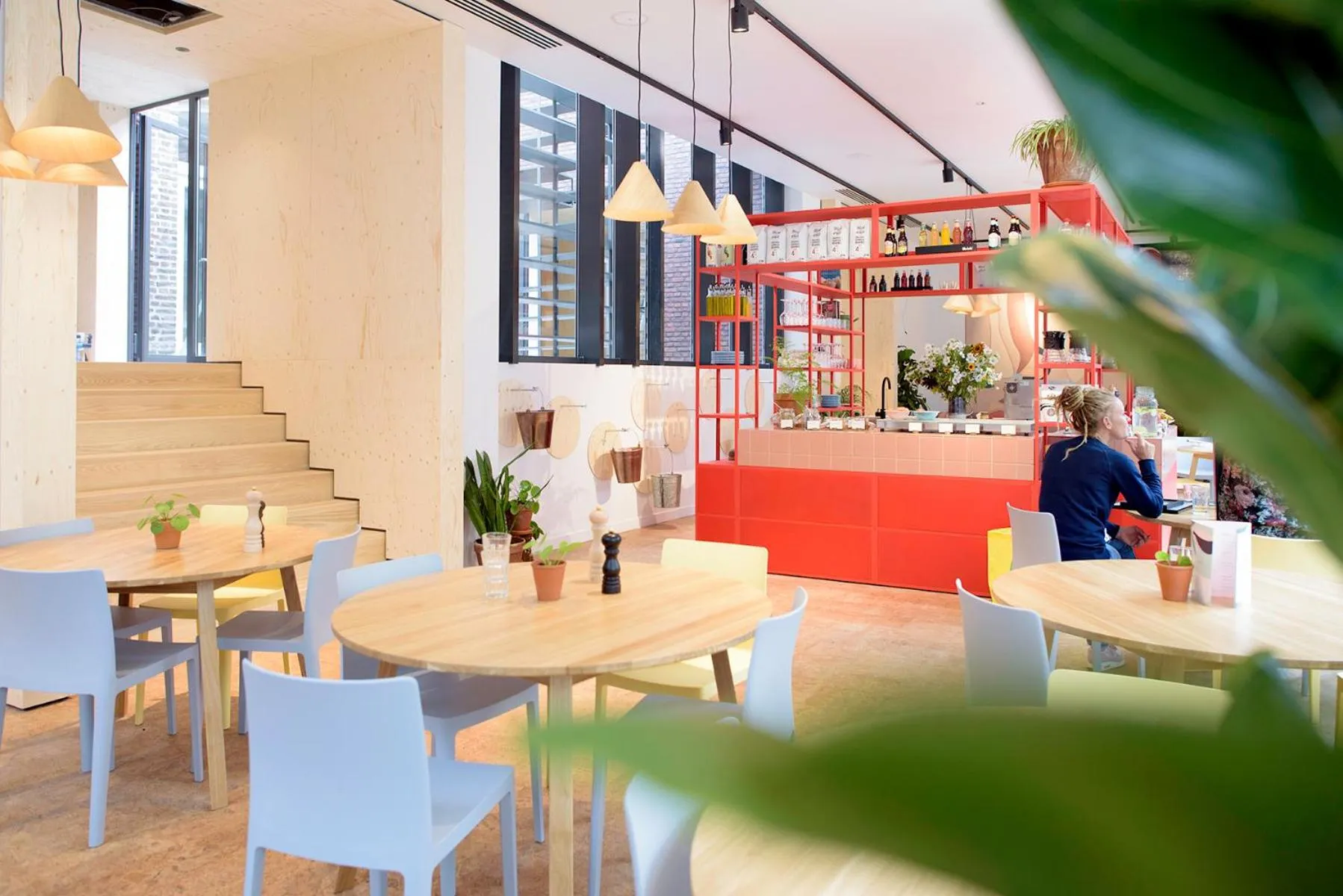 Restaurant/places to eat in The Green Elephant Hostel & Spa