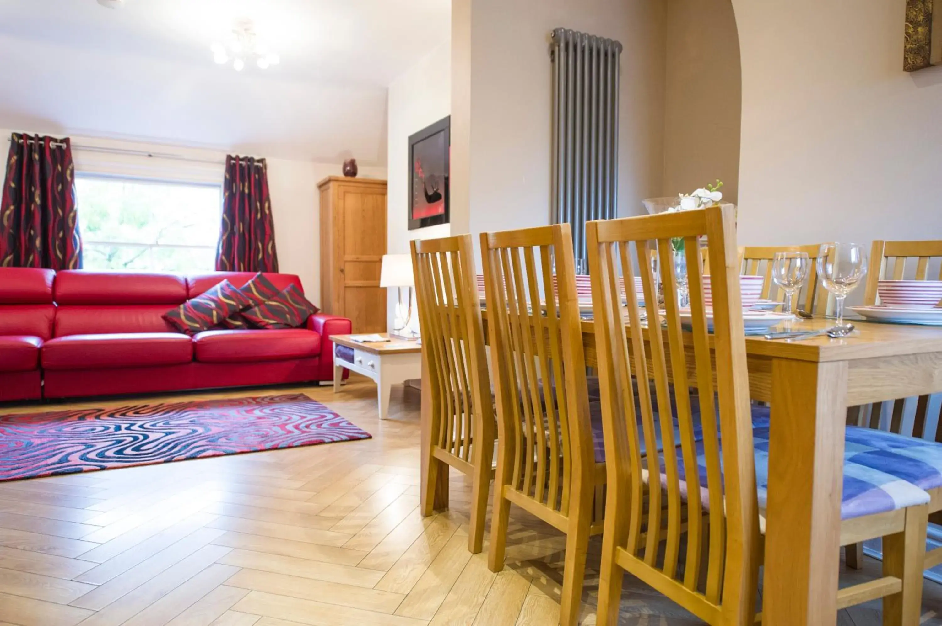 Dining Area in Chester Apartments