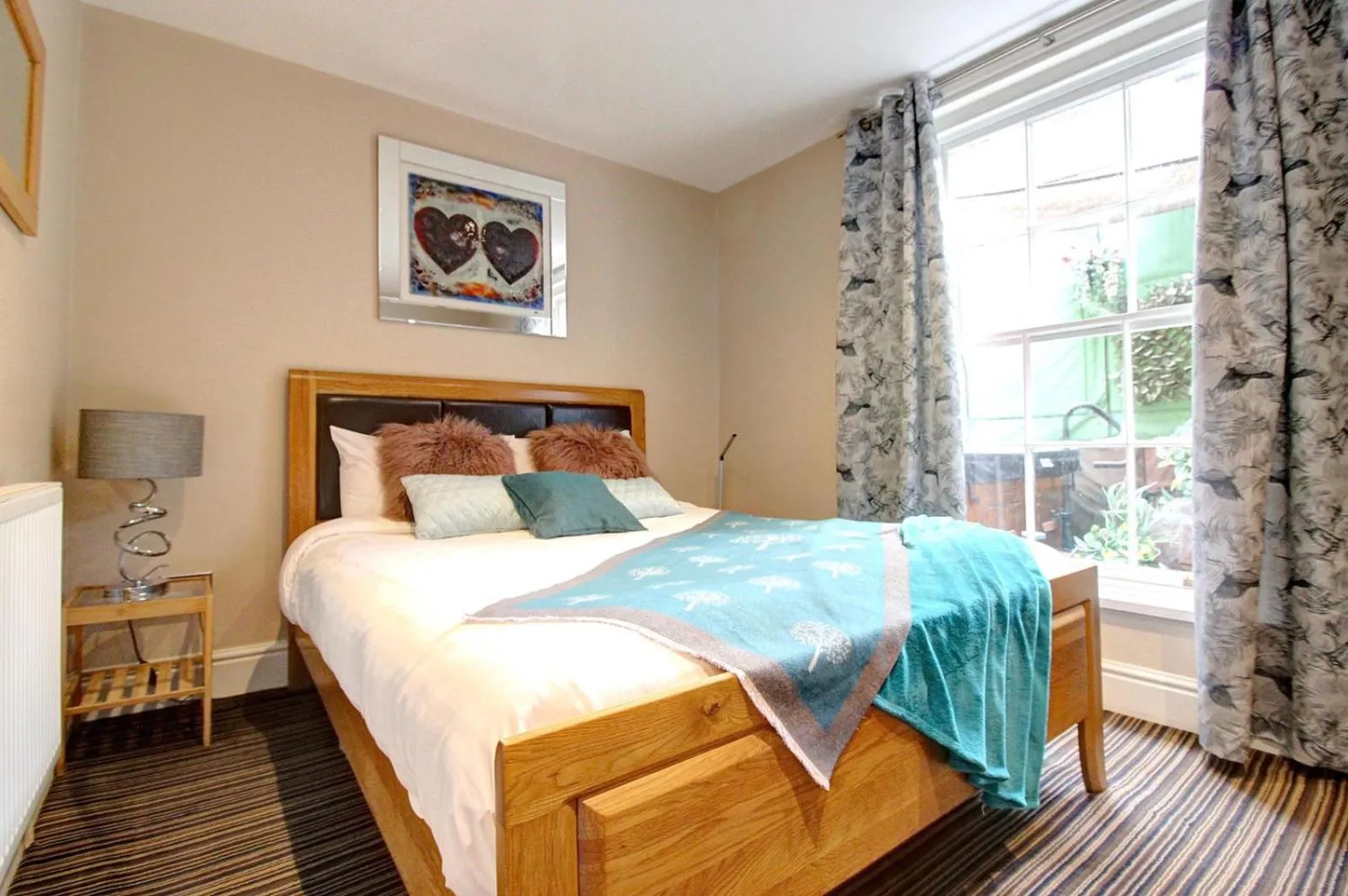 Bed in Chester Apartments