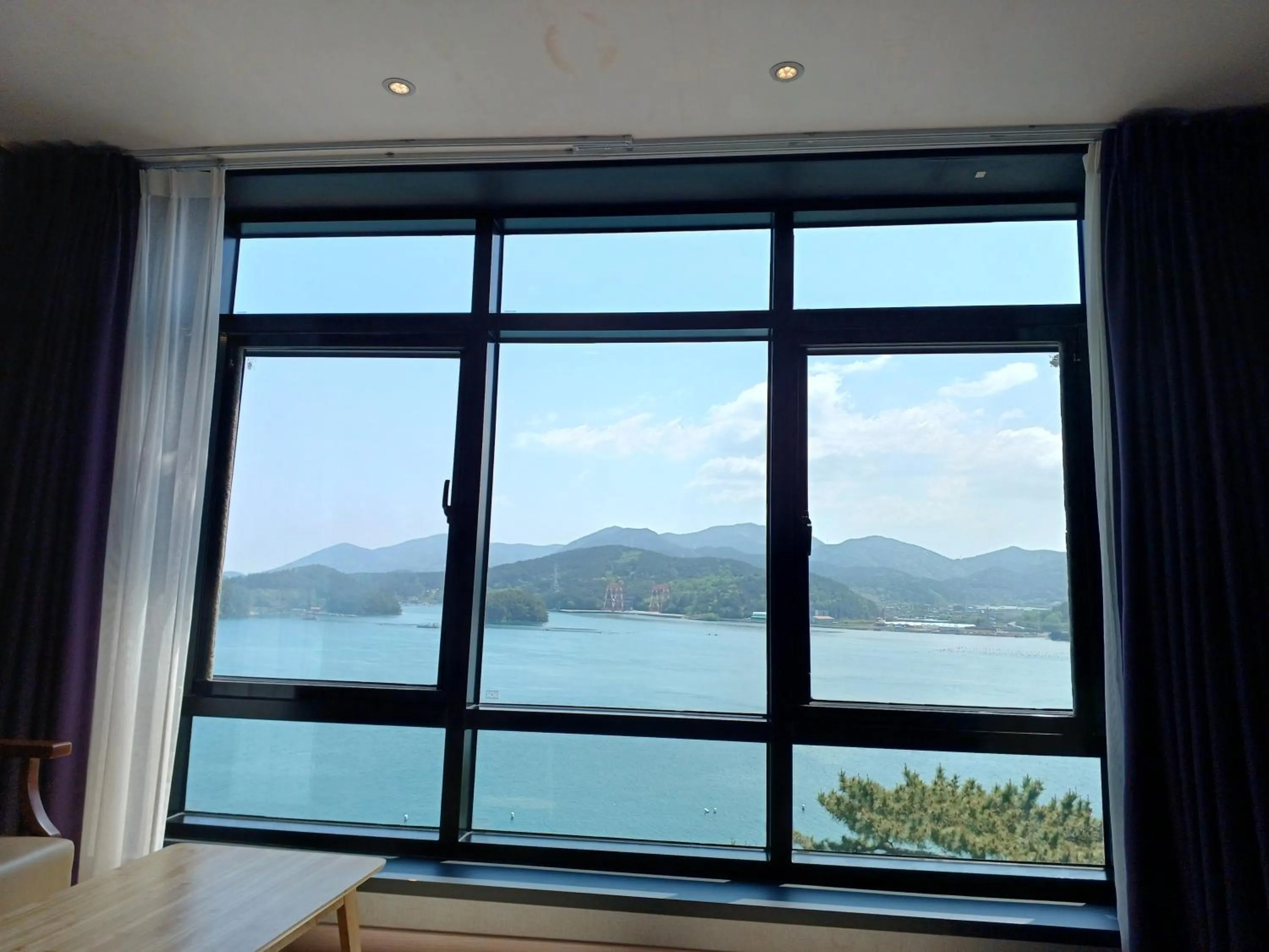 Tongyeong Bridge Hotel