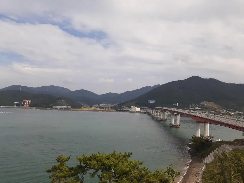 Tongyeong Bridge Hotel
