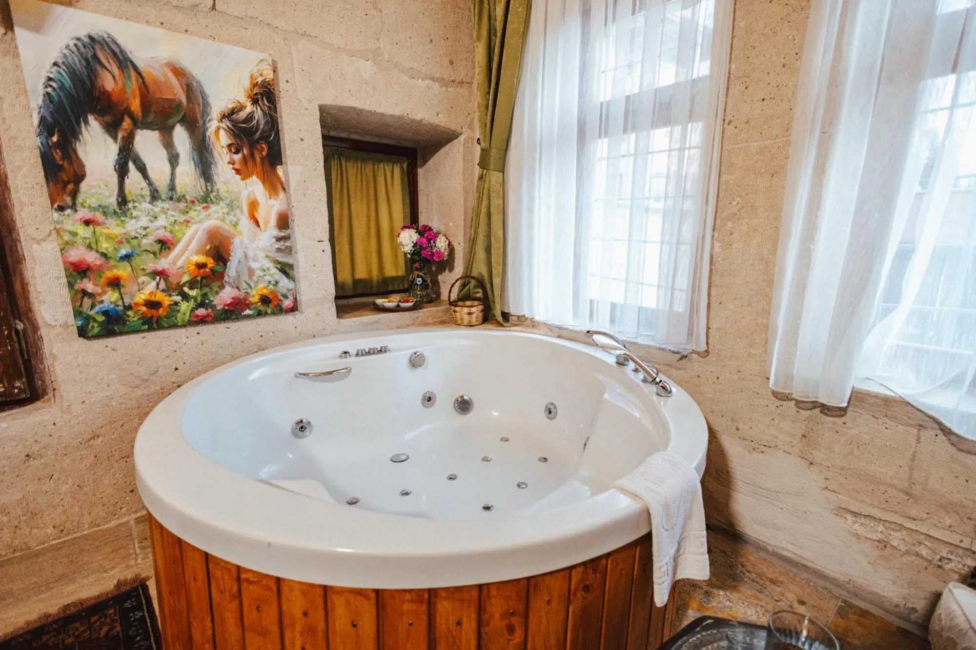 Deluxe Double Room in Young Cave