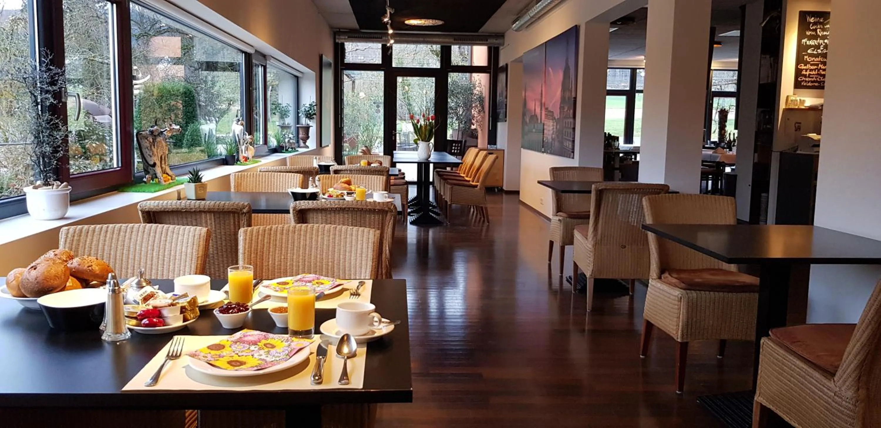 Breakfast in Hotel Zapa