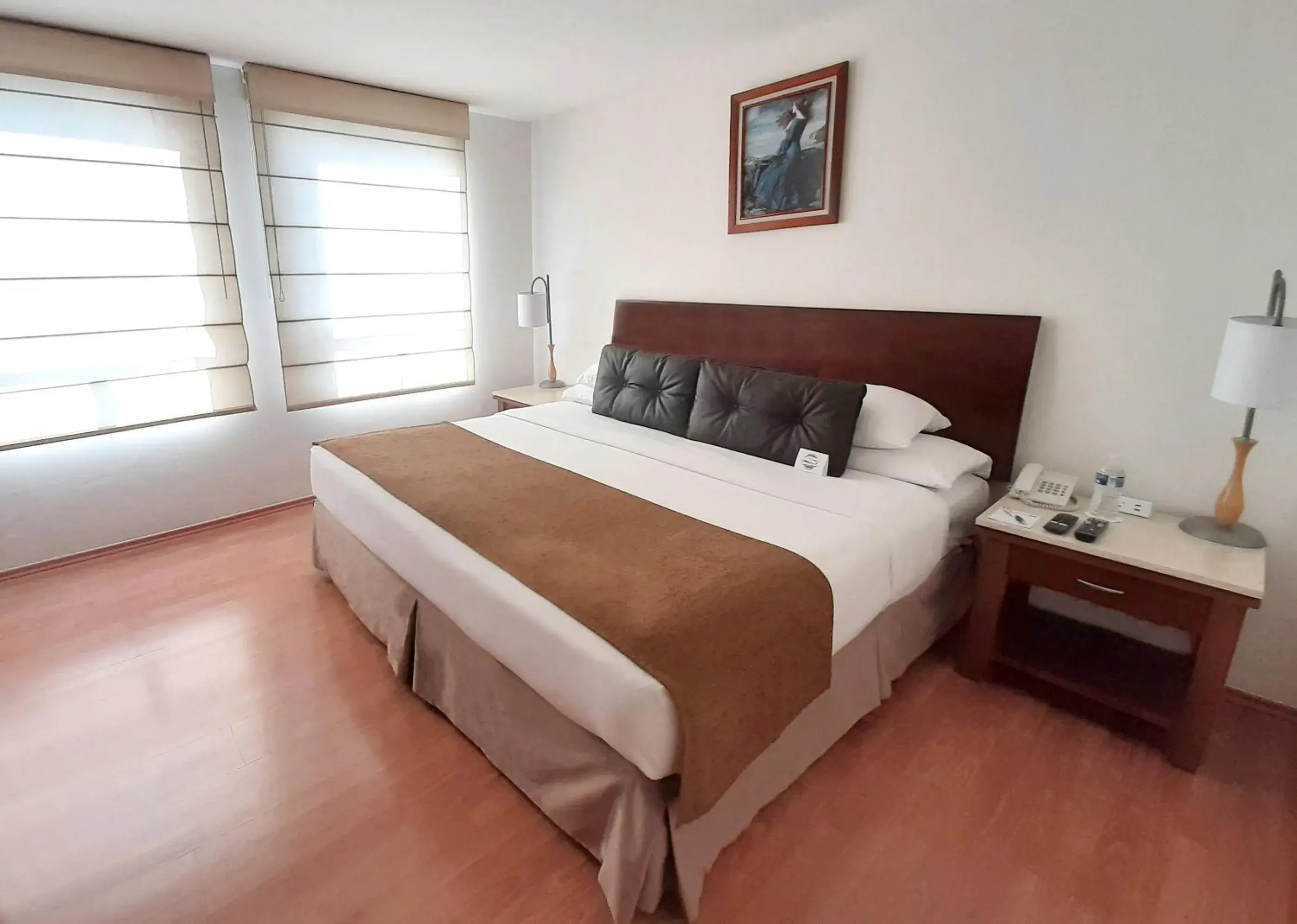 Bed in Residence L´Heritage Aristóteles 140 by BlueBay Bed in Residence L´Heritage Aristóteles 140 by BlueBay