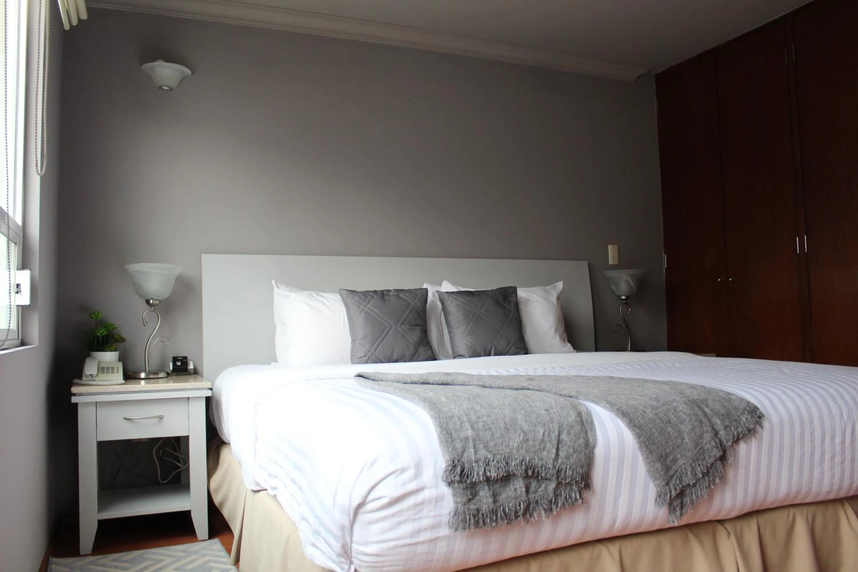 Bed in Residence L´ Heritage Hipólito Taine by BlueBay