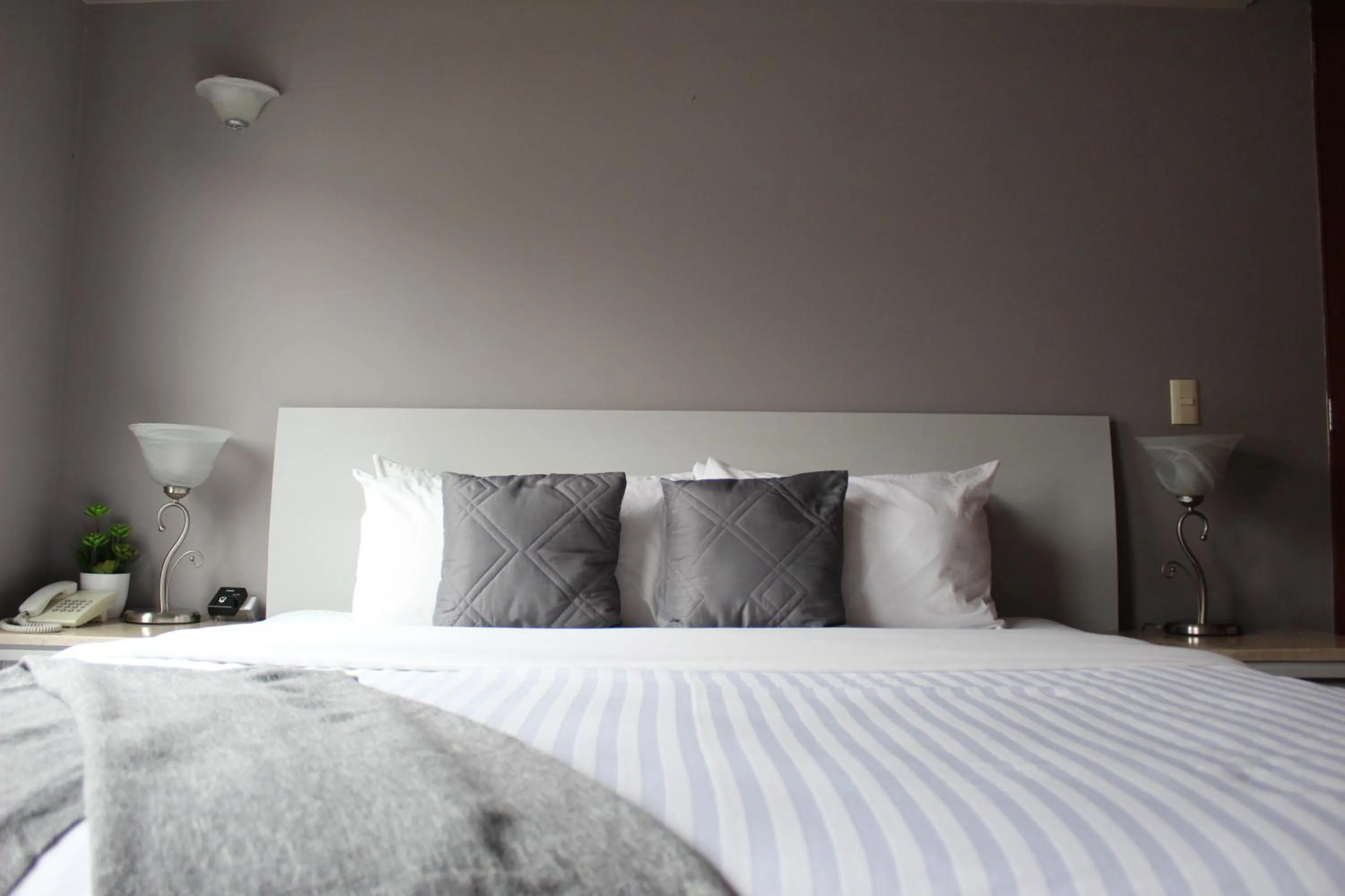 Bed in Residence L´ Heritage Hipólito Taine by BlueBay