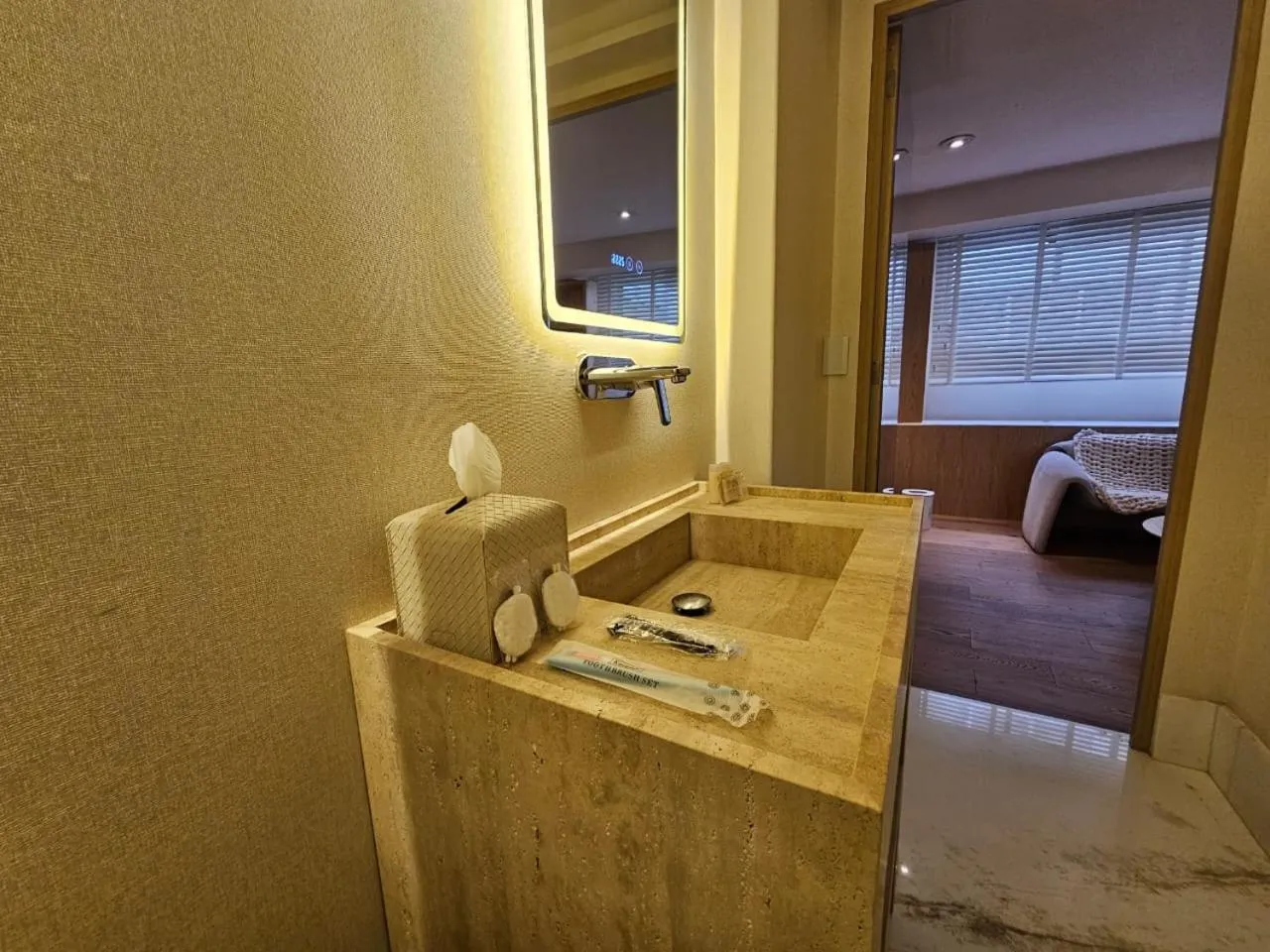 Residence L Heritage Tennyson