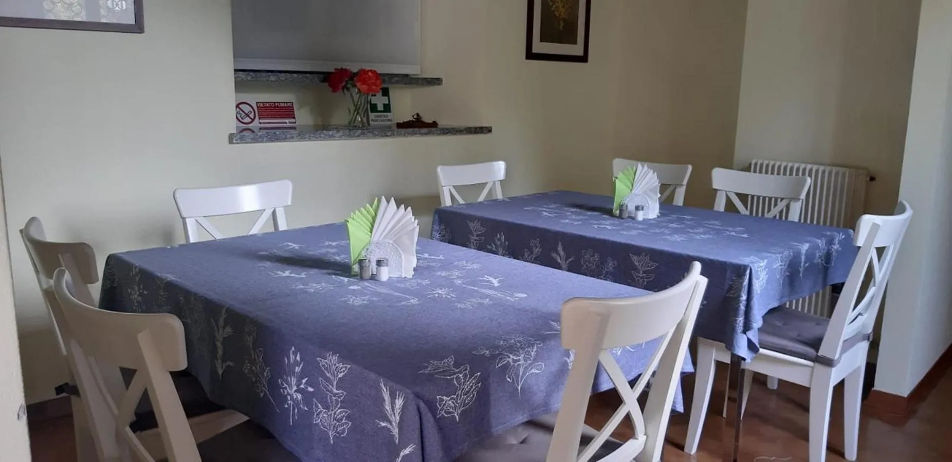Dining area in Villa Magnolia Lago Maggiore