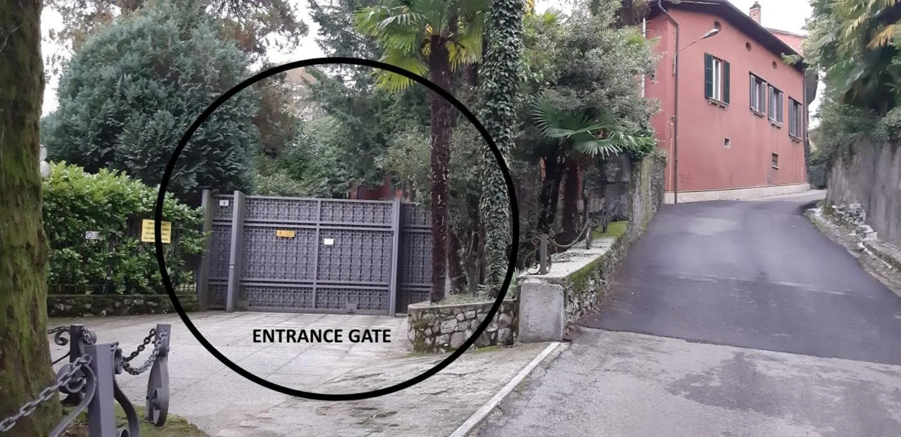 Facade/entrance in Villa Magnolia Lago Maggiore