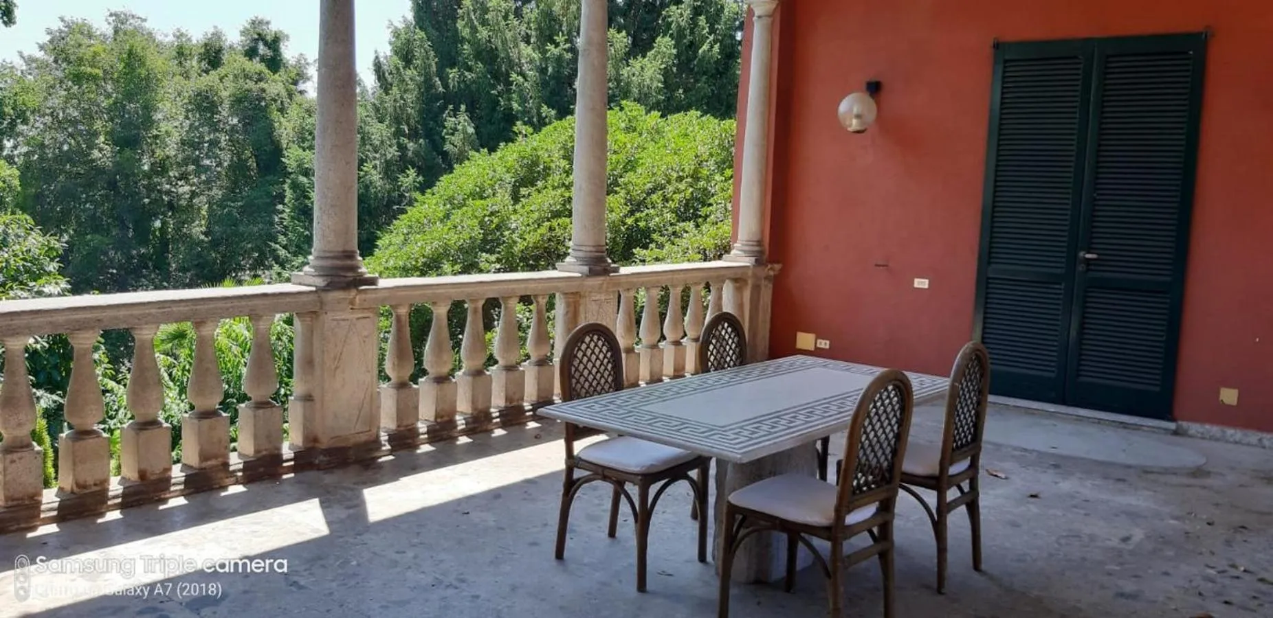 Balcony/Terrace in Villa Magnolia Lago Maggiore