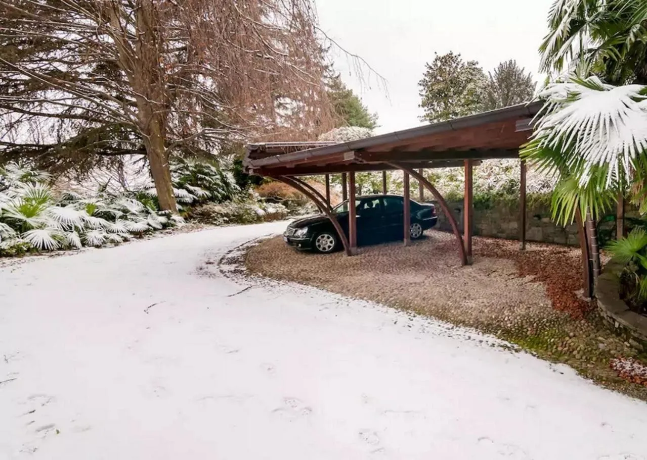 Winter in Villa Magnolia Lago Maggiore