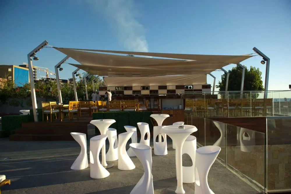 Lounge or bar in Veer Luxury Boutique Hotel & Beach Club