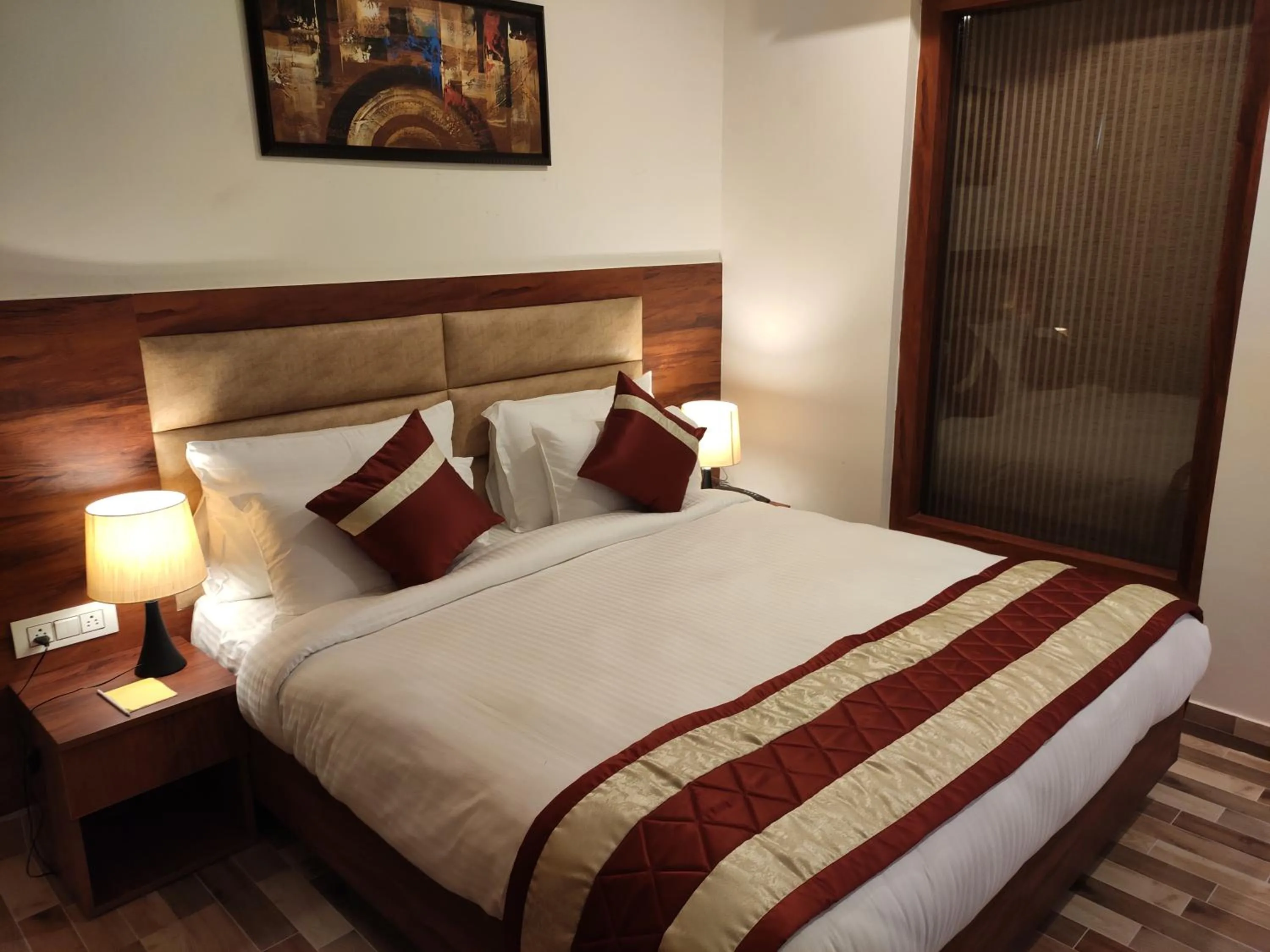 Bed in Red Crown Hotel