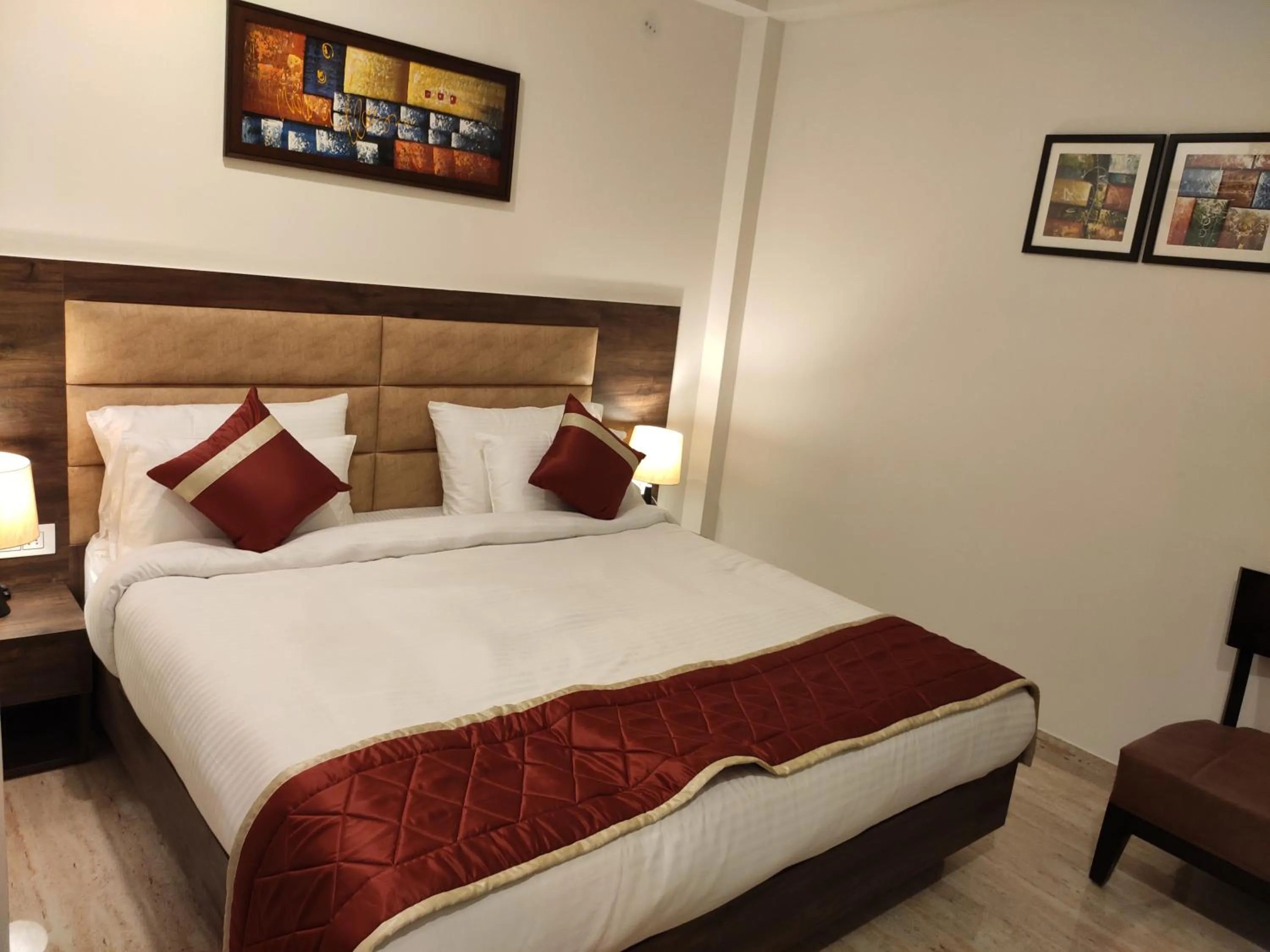 Bed in Red Crown Hotel