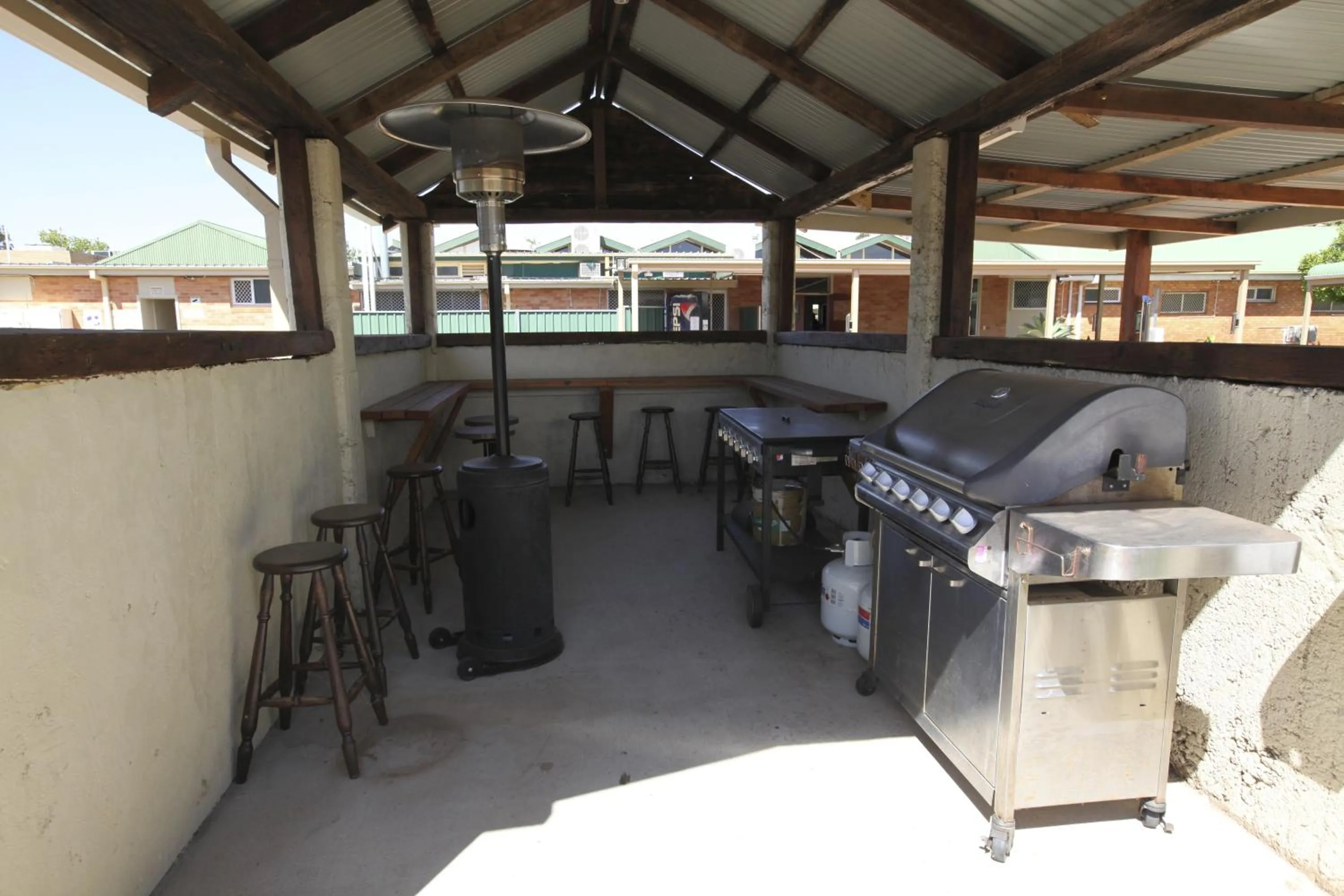 BBQ facilities in Matilda Motor Inn