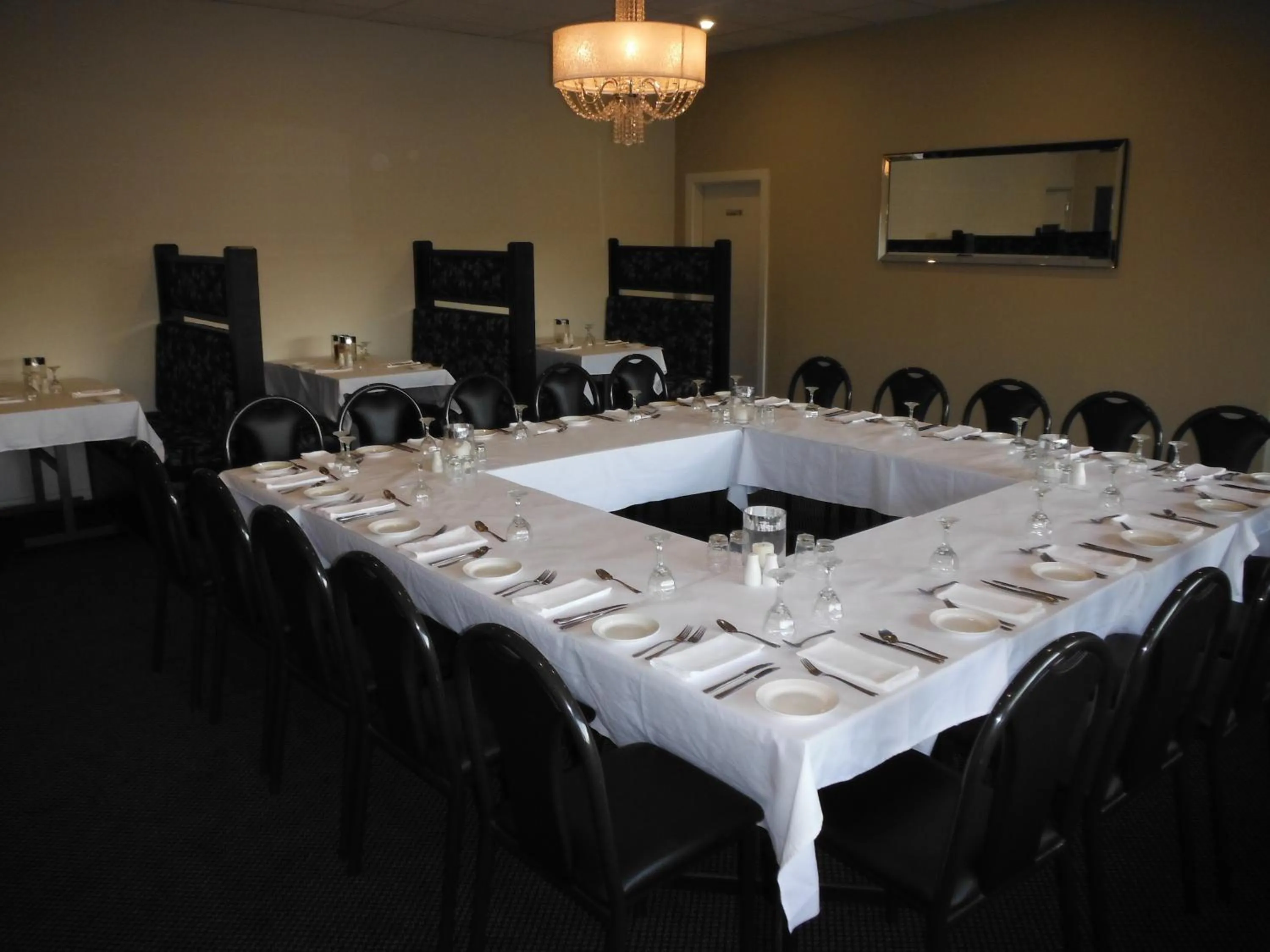 Restaurant/places to eat in Matilda Motor Inn