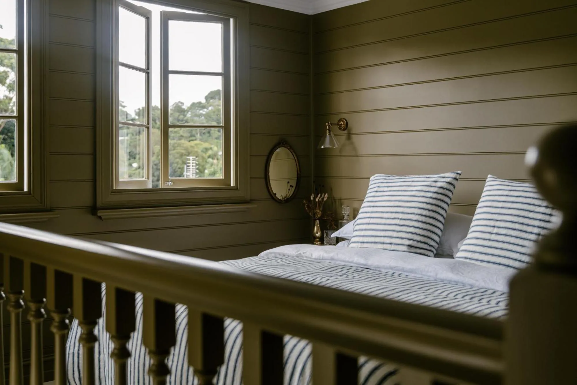 Bedroom in Maleny Lodge