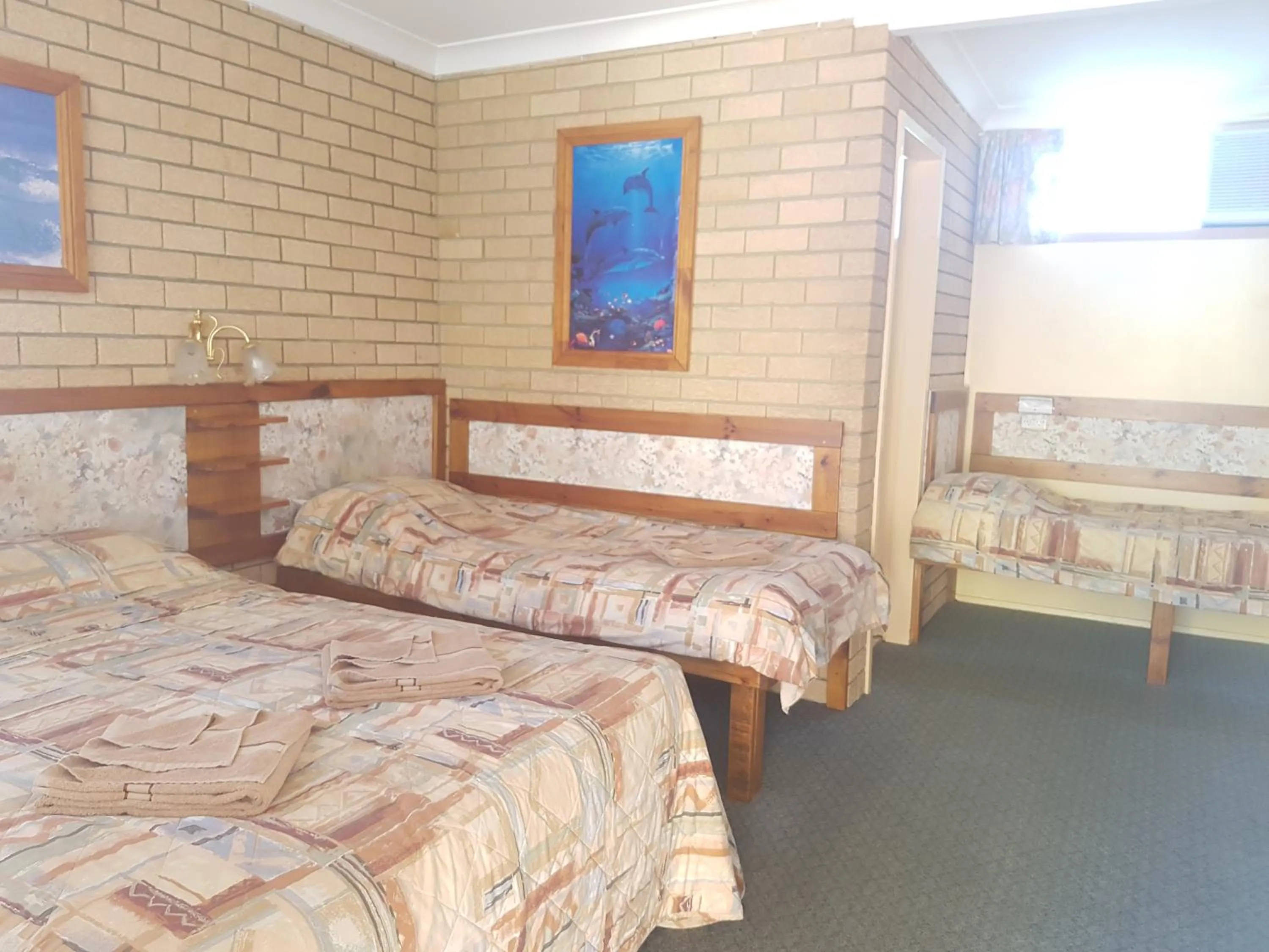 Bed in Lake Front Motel