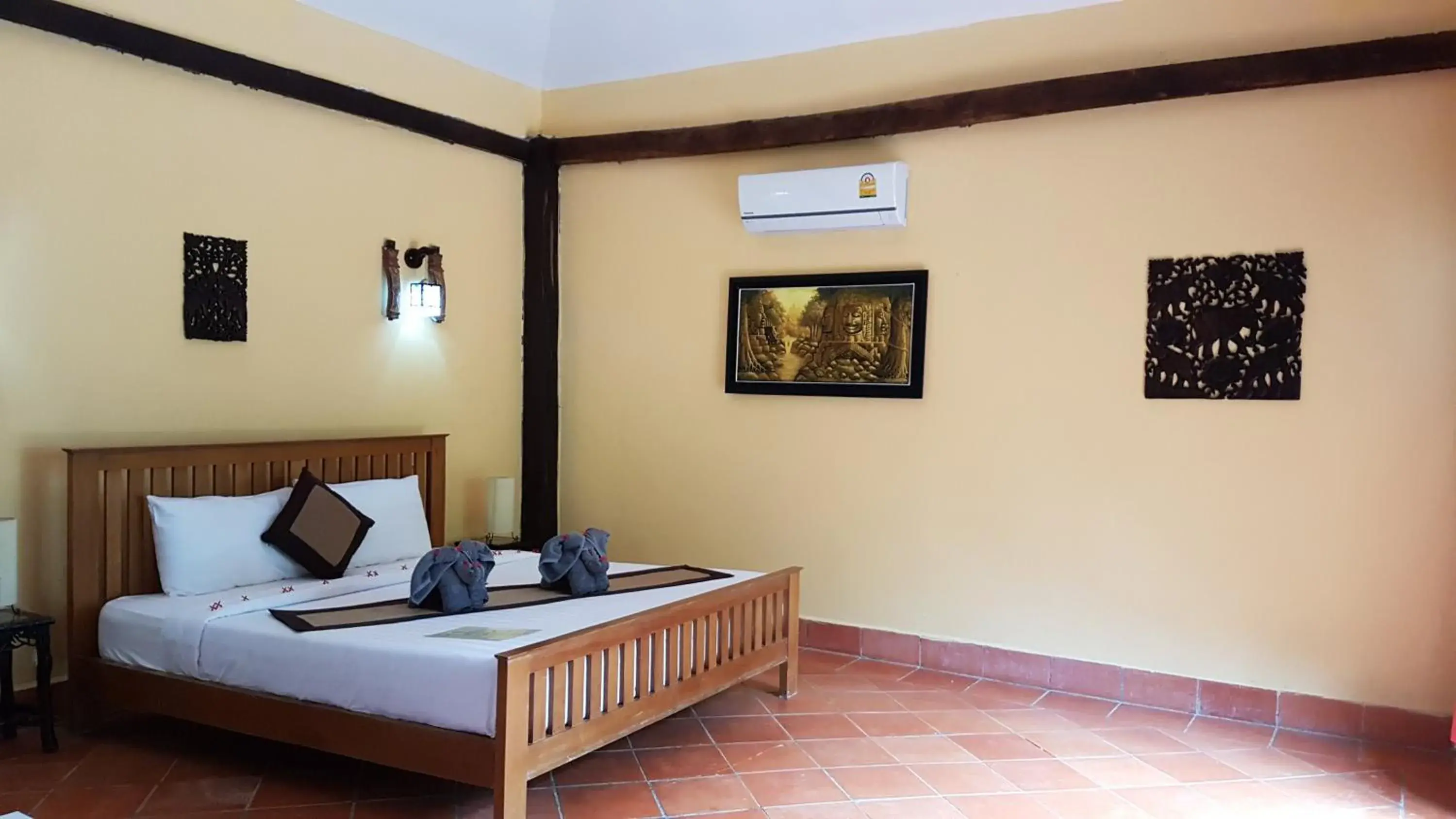 Photo of the whole room, Bed in Mealea Resort Photo of the whole room, Bed in Mealea Resort