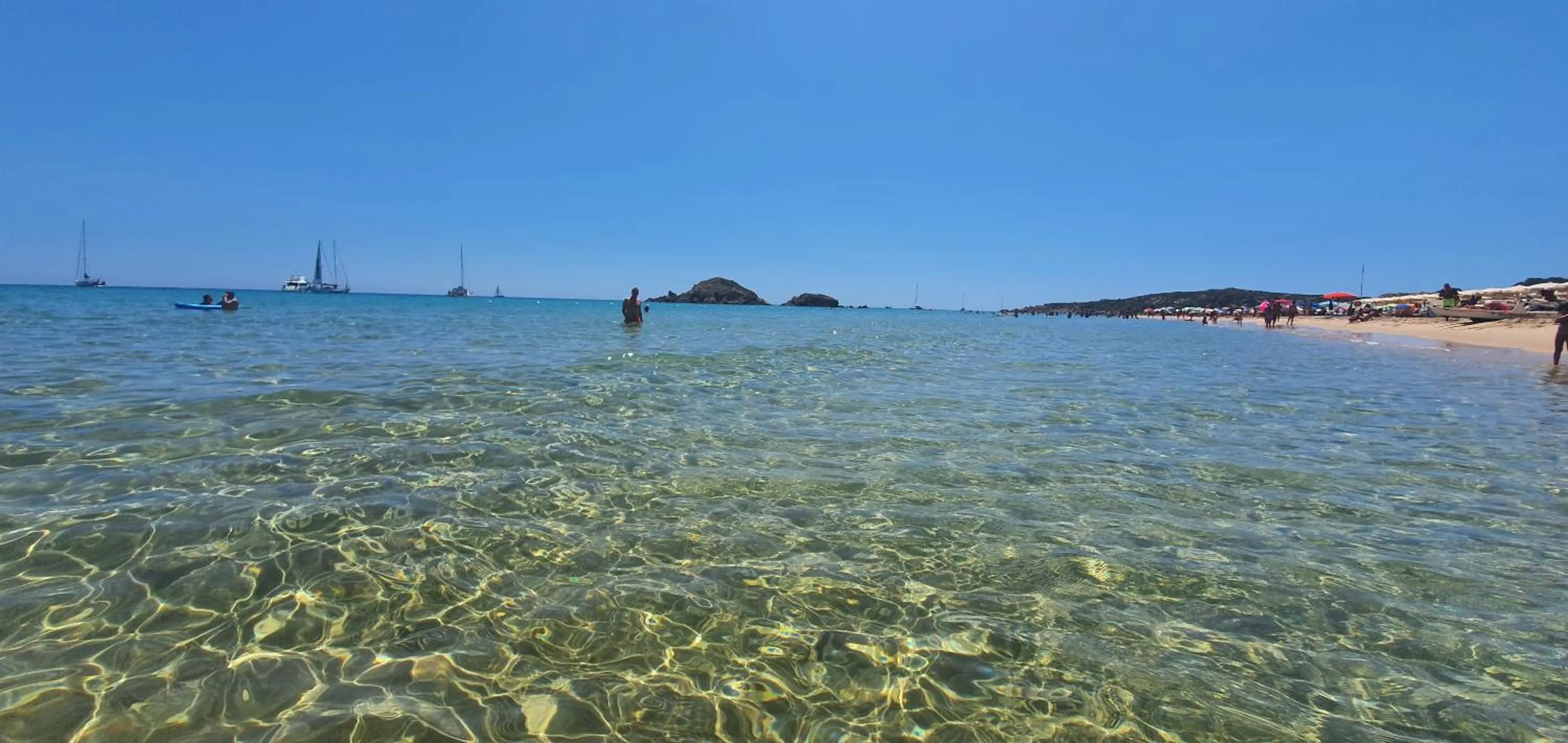 Beach in B&B Dea Madre