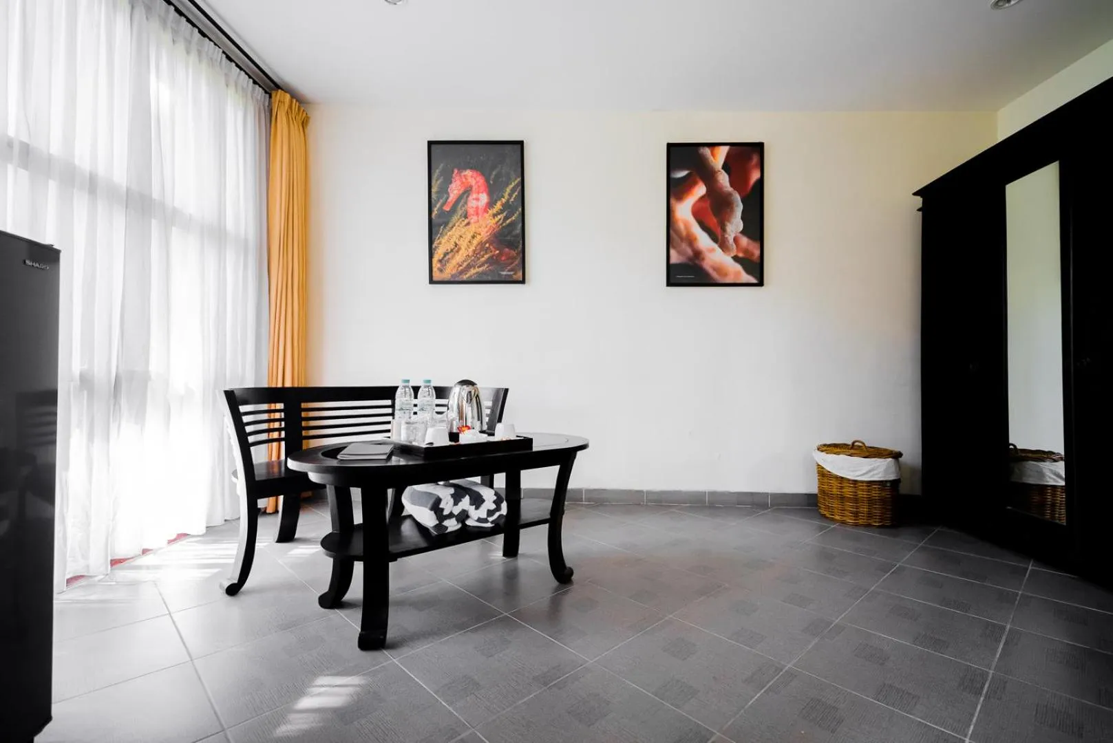 Seating area in Orlowsky Discovery Candidasa Hotel