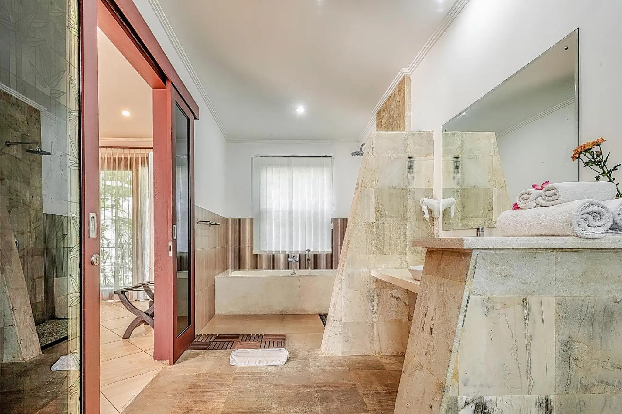 Shower, Bed in Orlowsky Discovery Candidasa Hotel