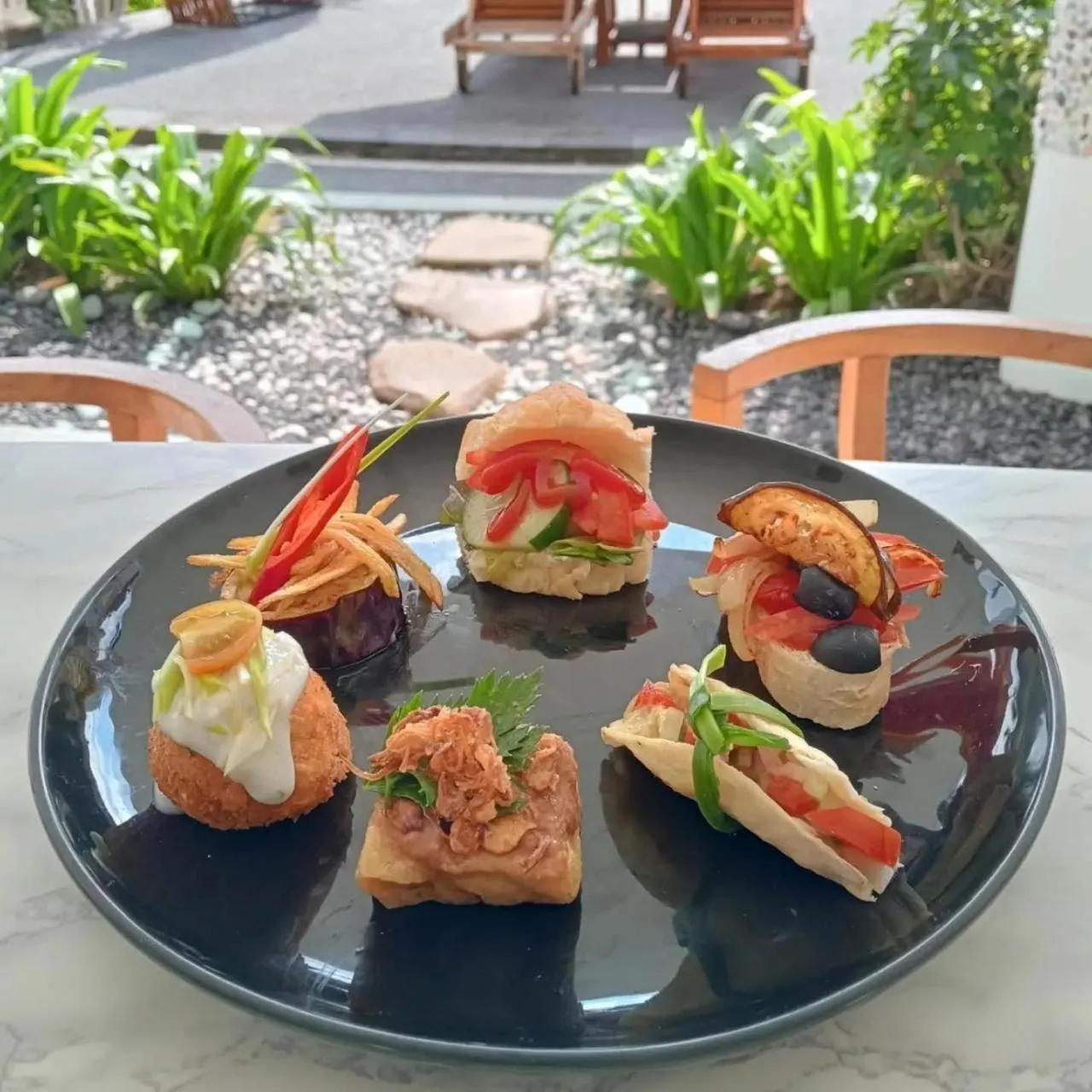 Restaurant/places to eat in Orlowsky Discovery Candidasa Hotel