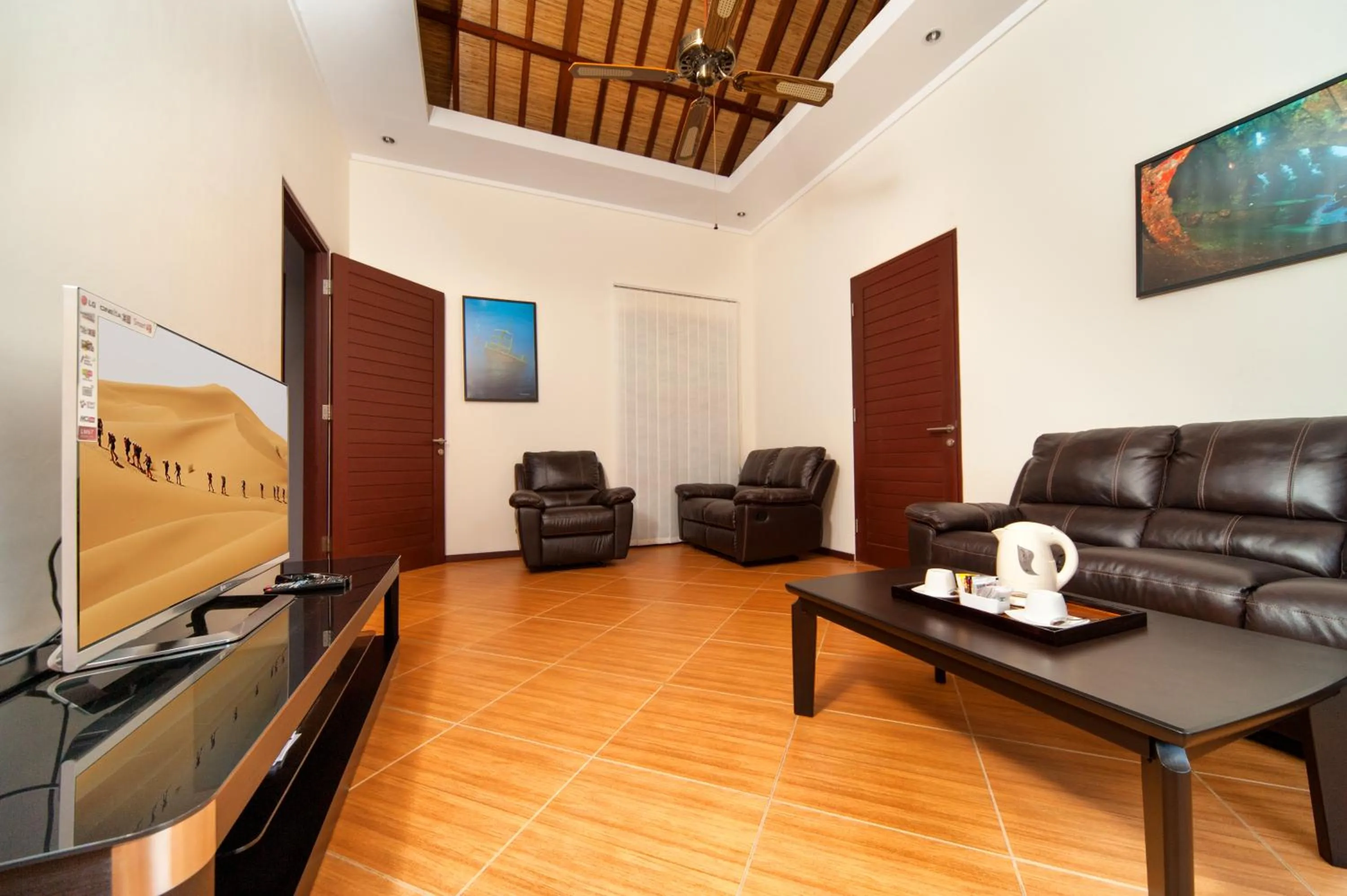 TV and multimedia in Orlowsky Discovery Candidasa Hotel