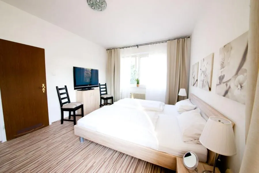 Photo of the whole room, Bed in Hotel am Stadion