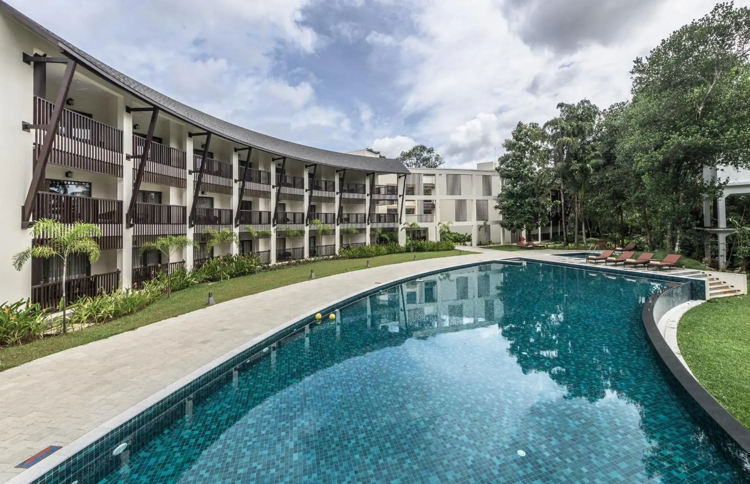 Property building in Club Mahindra Ashtamudi Property building in Club Mahindra Ashtamudi