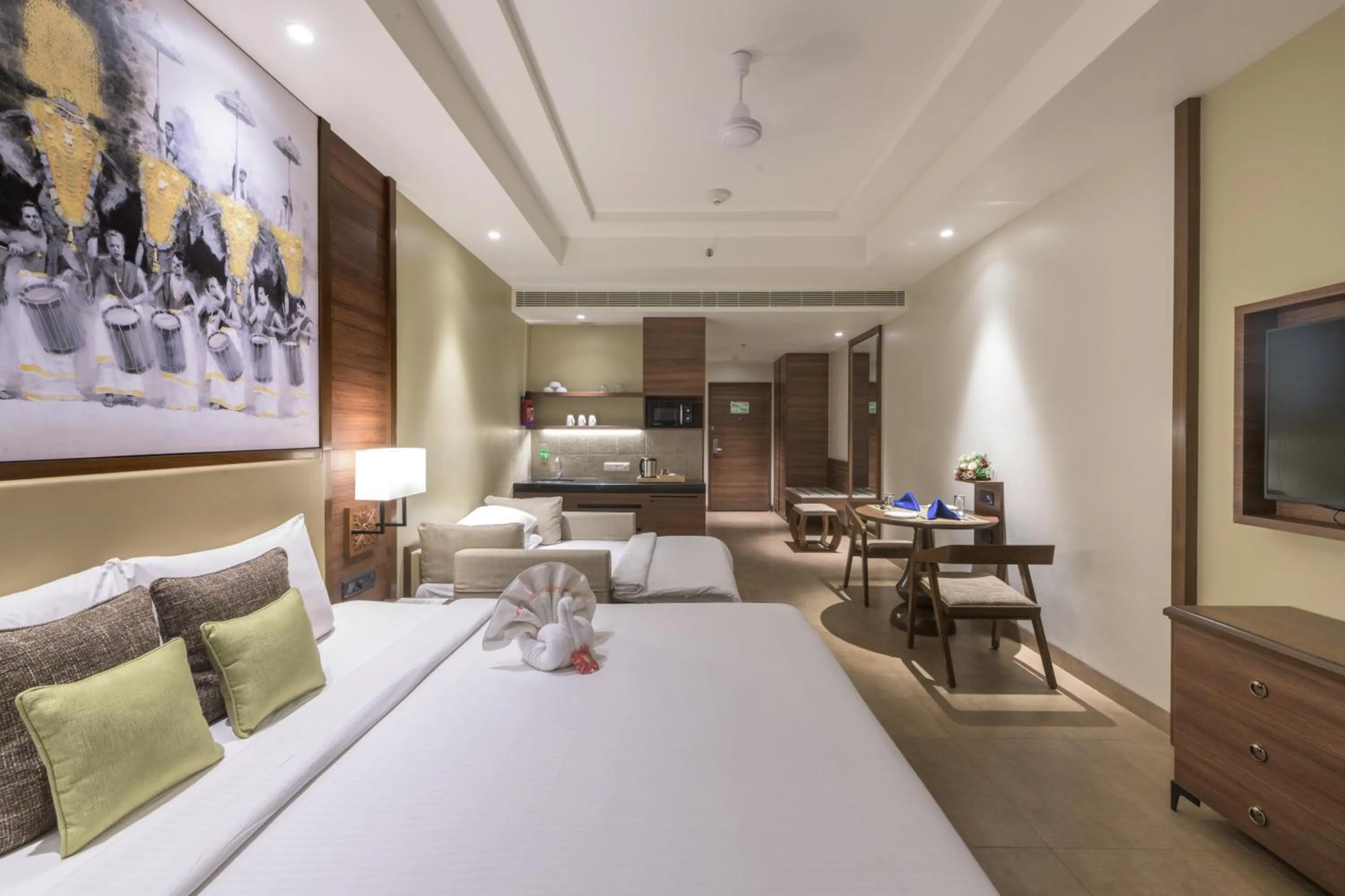 Bed in Club Mahindra Ashtamudi