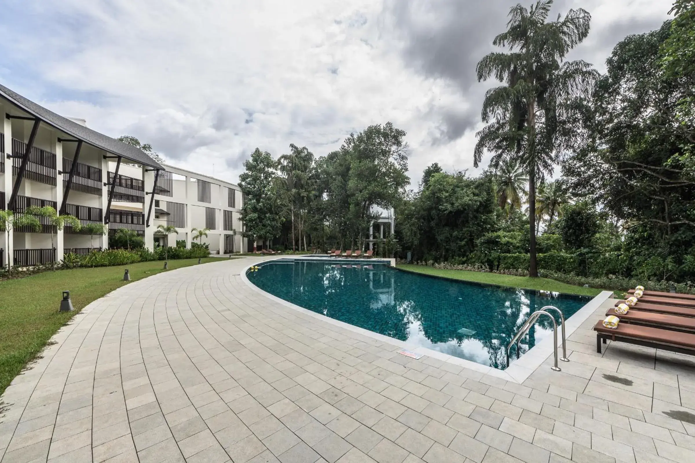 Swimming pool in Club Mahindra Ashtamudi Swimming pool in Club Mahindra Ashtamudi