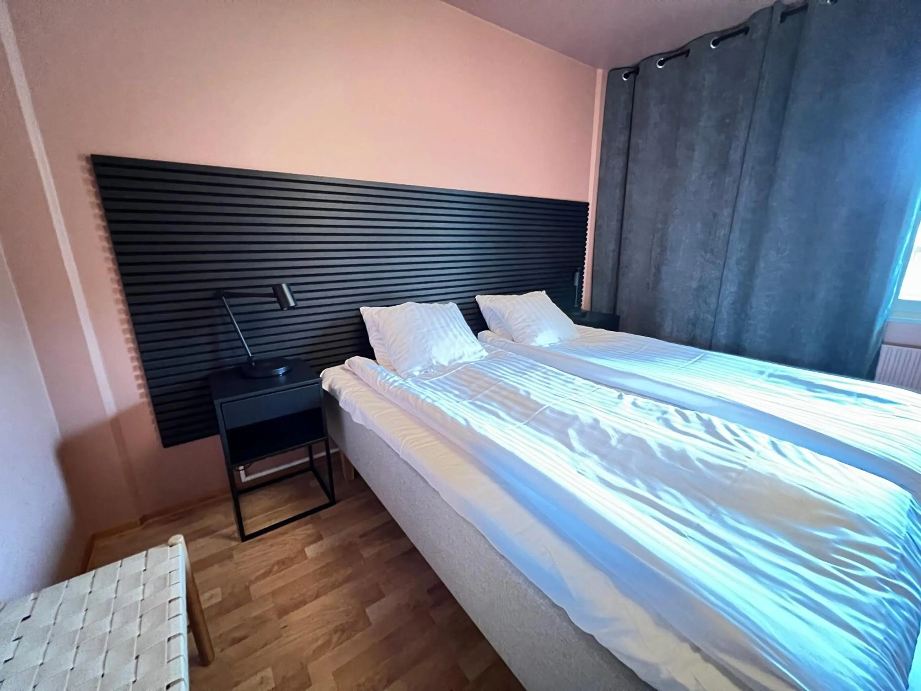 Bed in Hotell Linnéa