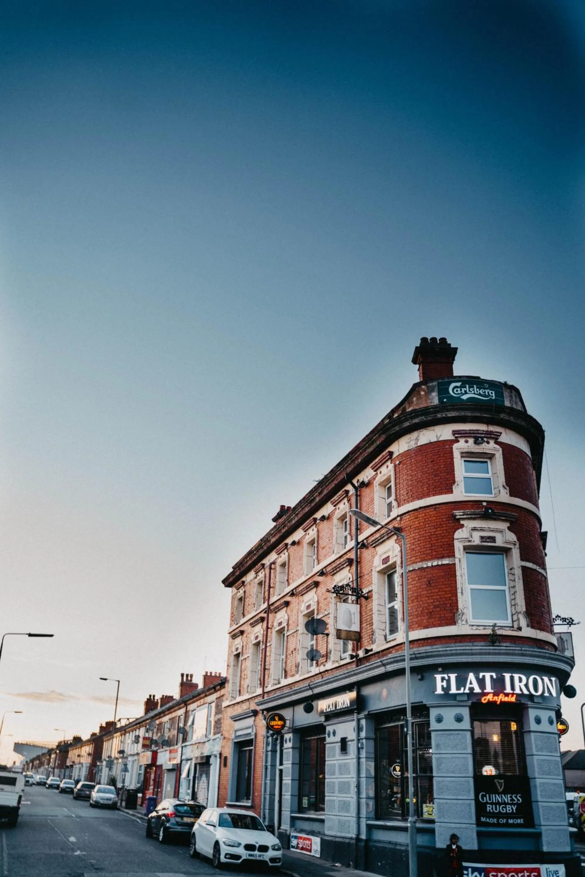Property building in Flat Iron Anfield