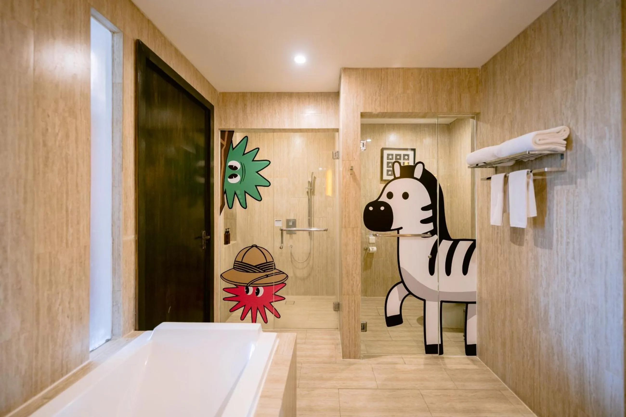 Property building, Bed in Lv8 Resort Hotel