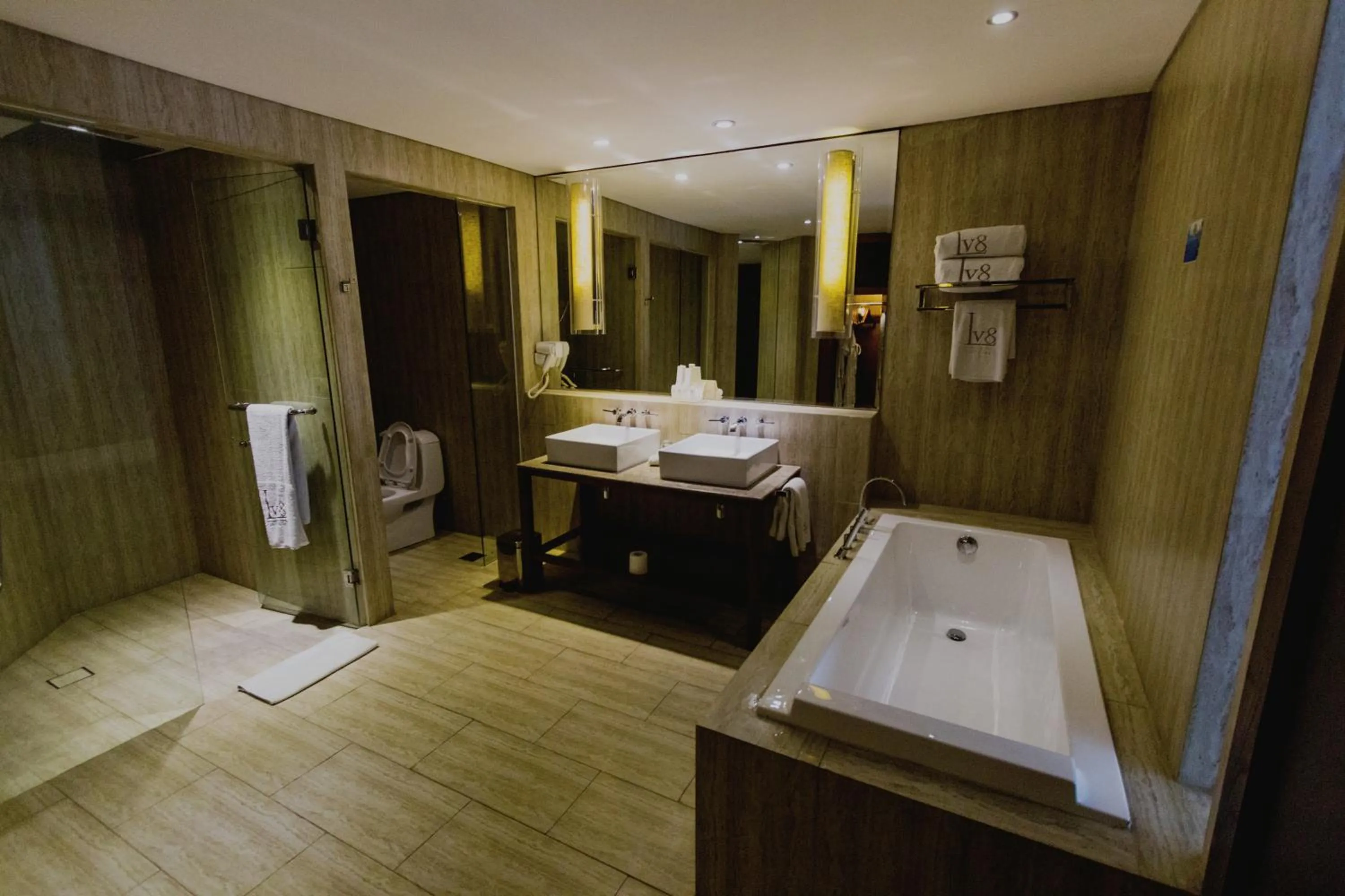 Shower in Lv8 Resort Hotel