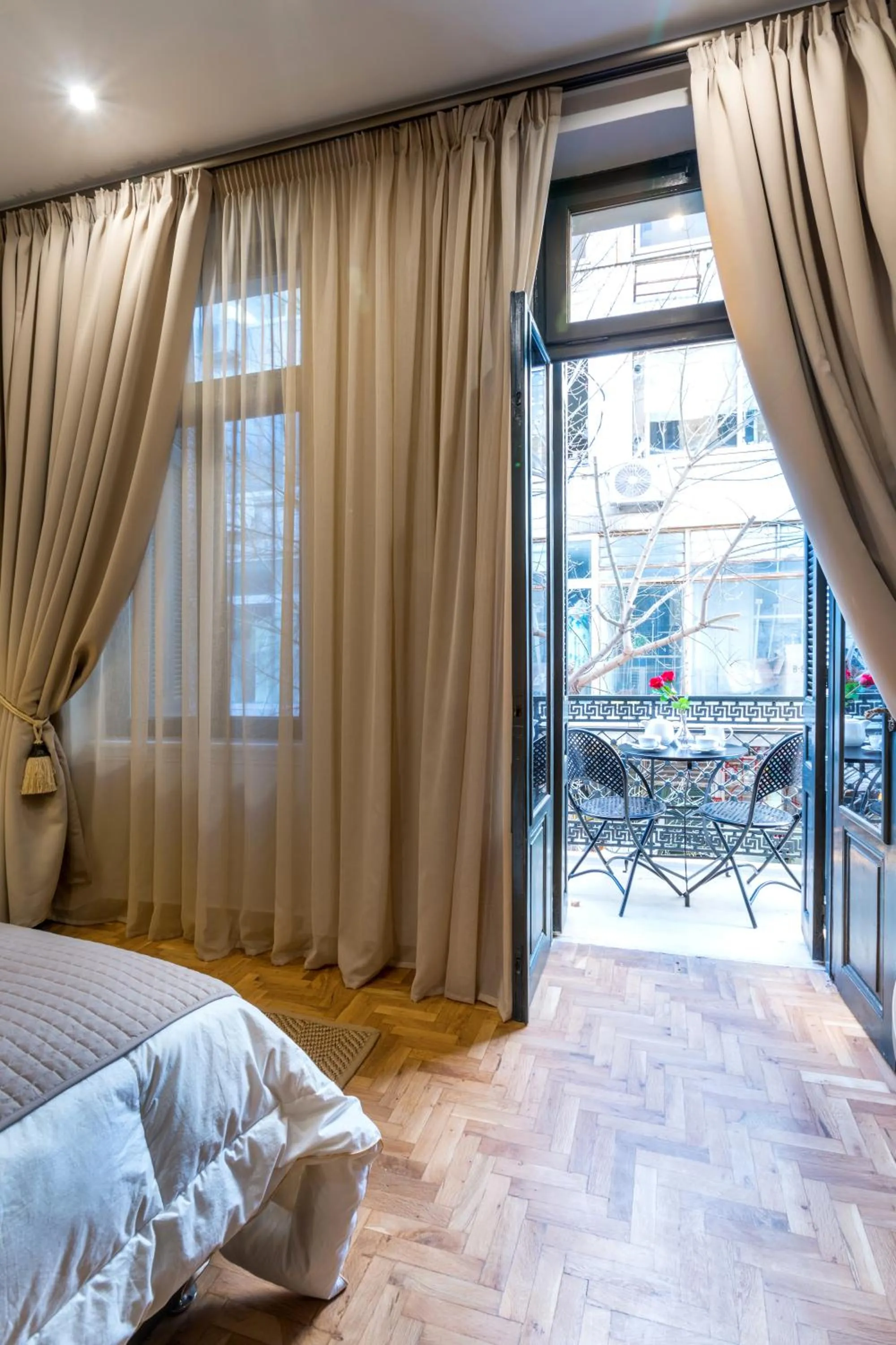 Bed in Athens Manor Houses