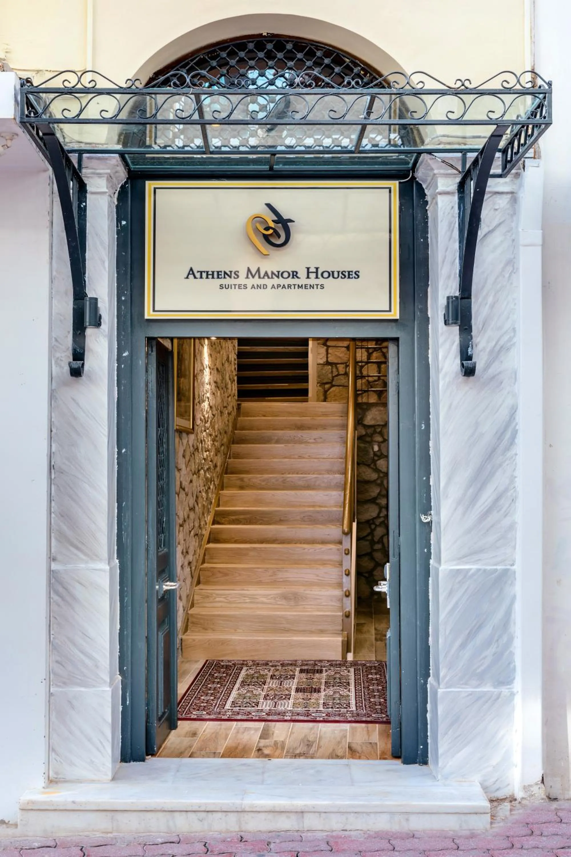 Facade/entrance in Athens Manor Houses