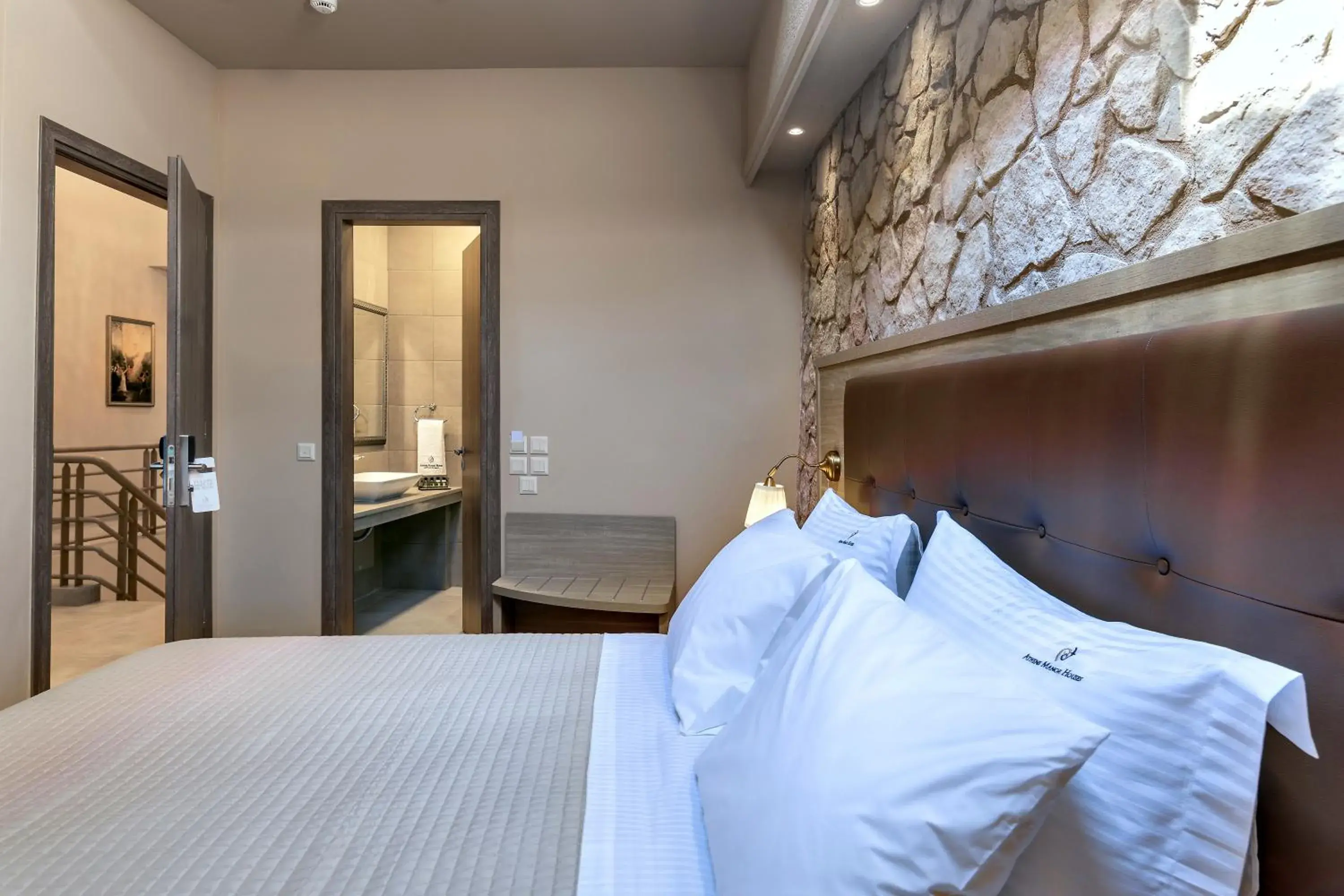 Bed in Athens Manor Houses Bed in Athens Manor Houses