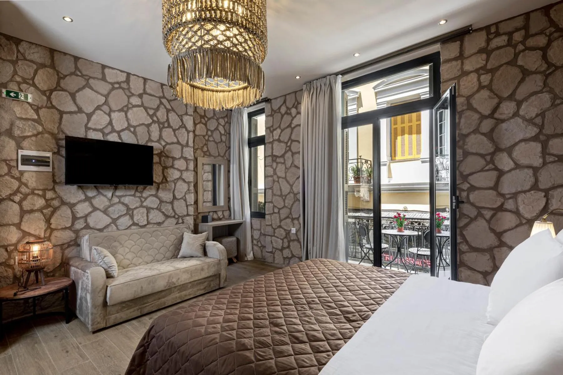 Bedroom, Bed in Athens Manor Houses