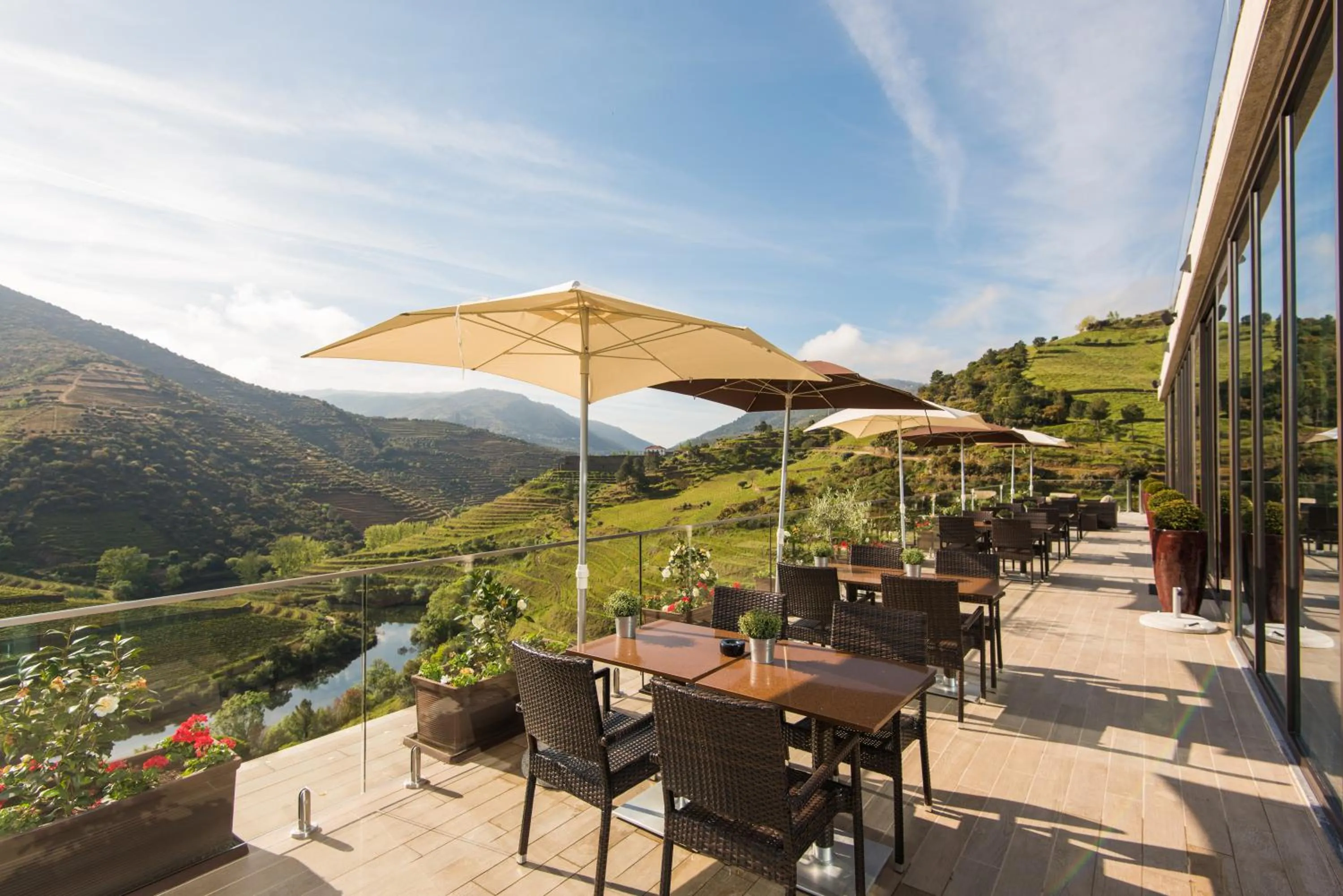 Patio in Vila Gale Douro Vineyards