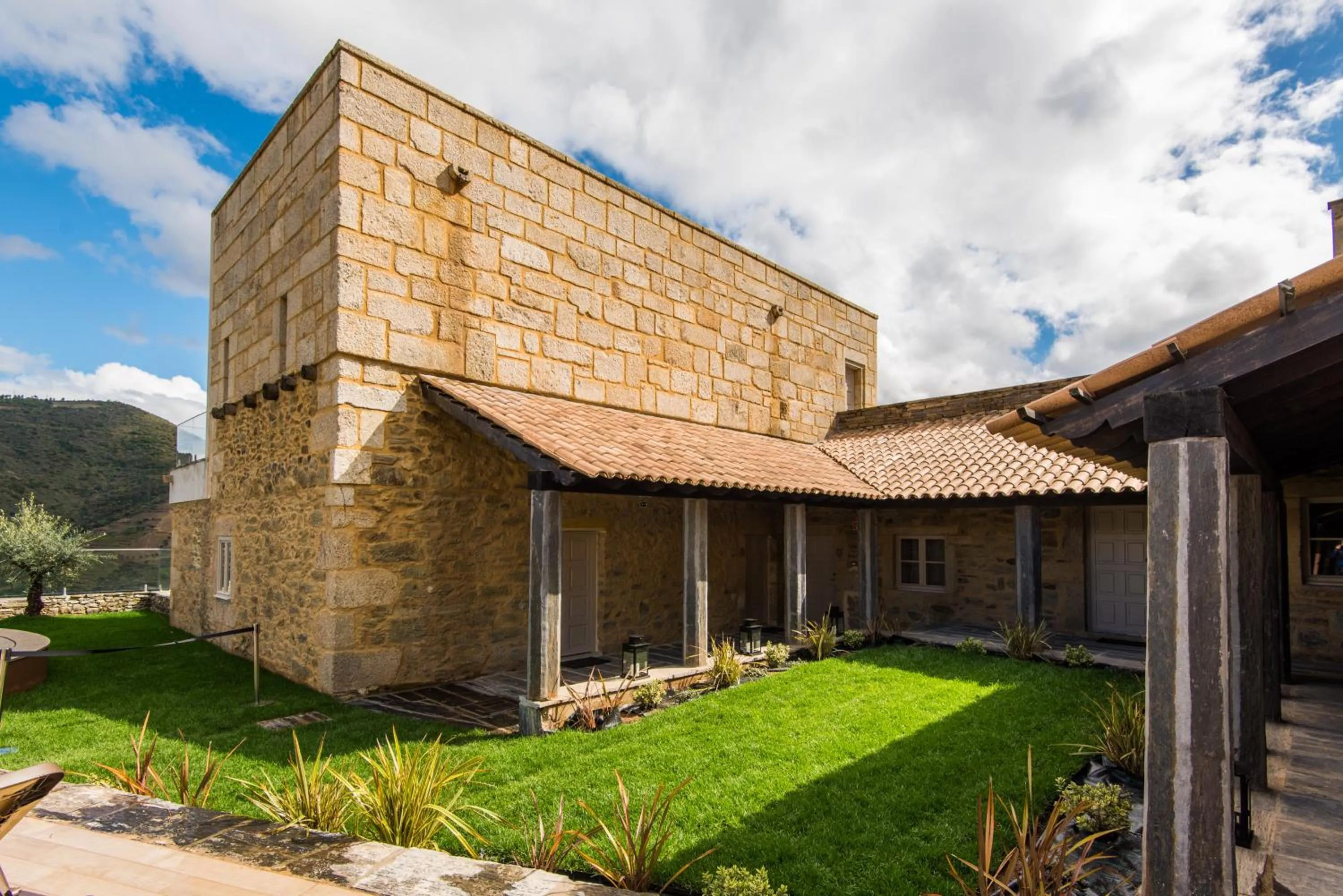 Property building in Vila Gale Douro Vineyards