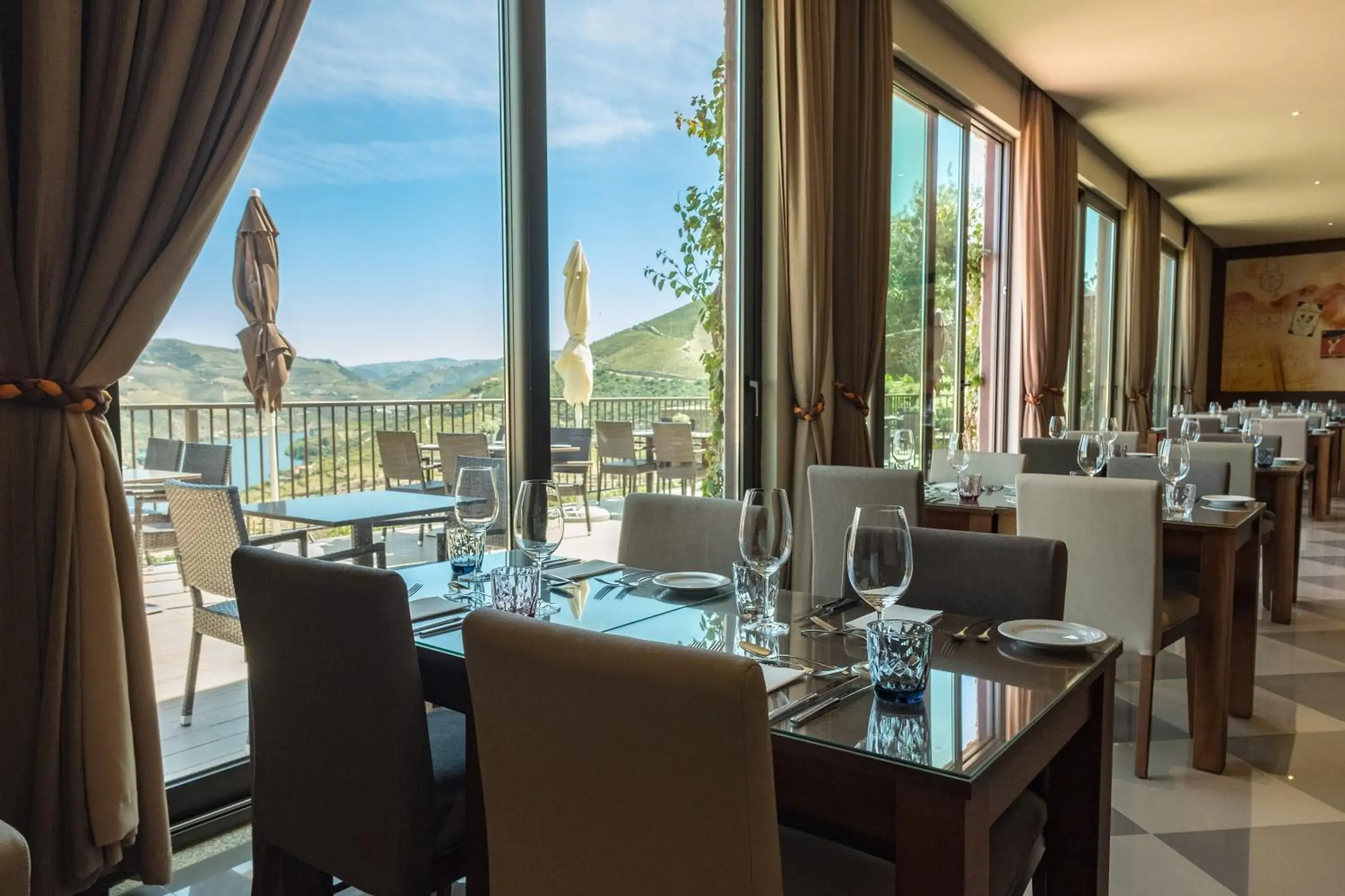 Restaurant/places to eat in Vila Gale Douro Vineyards Restaurant/places to eat in Vila Gale Douro Vineyards