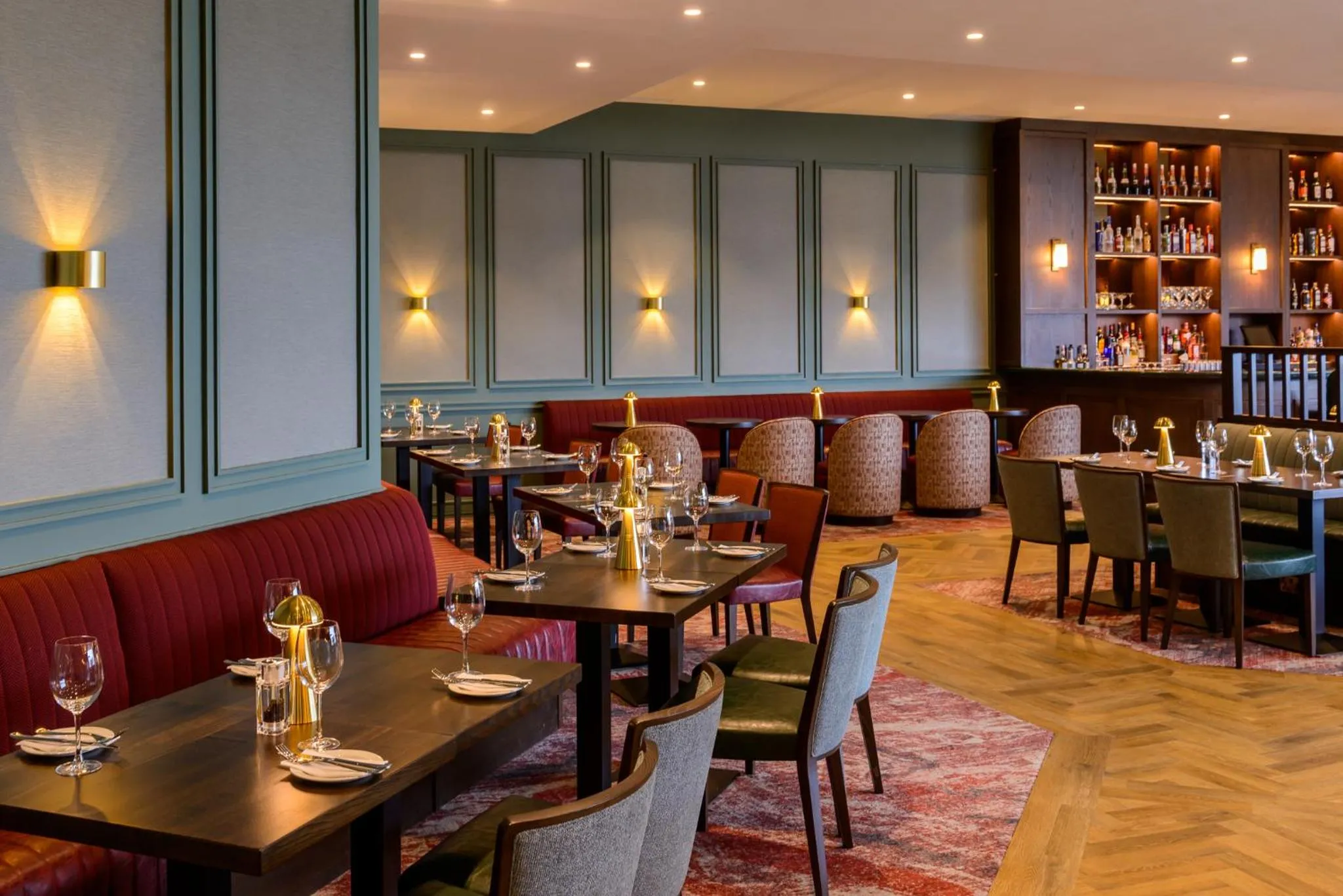 Restaurant/places to eat in Hotel Killarney