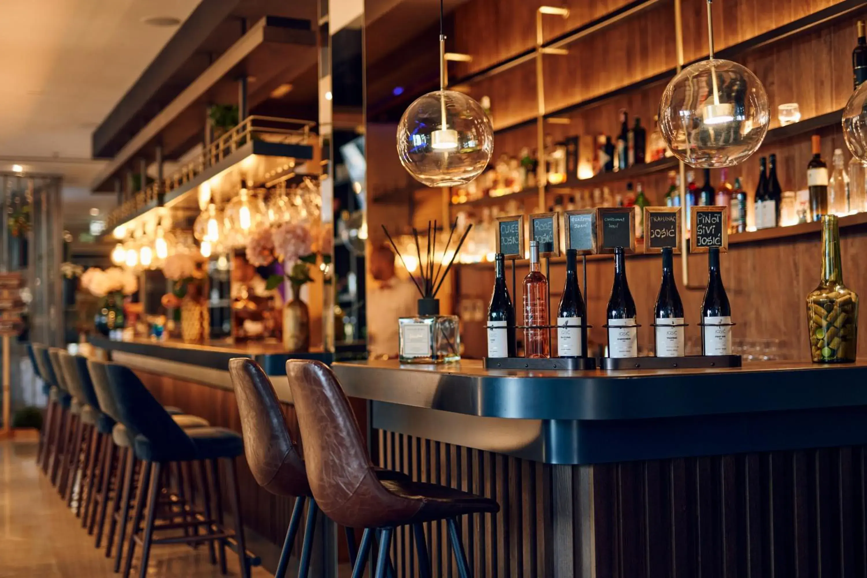 Lounge or bar in Hotel Paris Lounge or bar in Hotel Paris