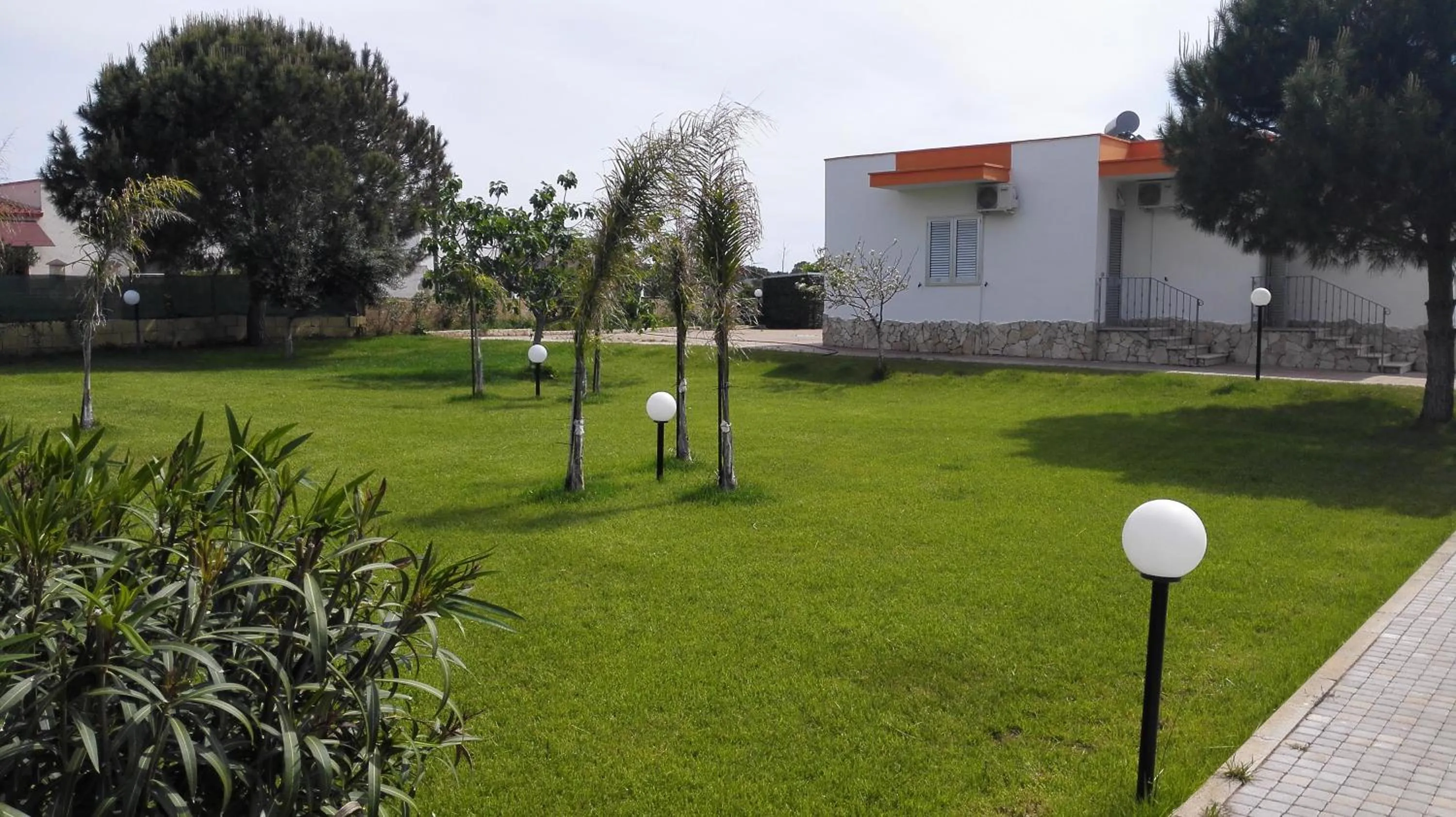 Garden in Samanà B&B