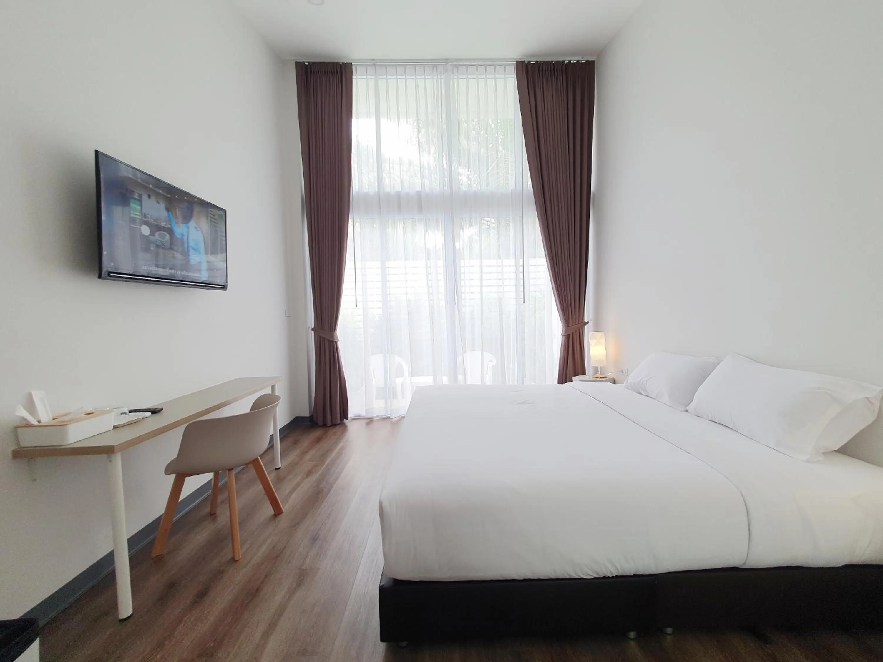 Property building, Bed in MEET Boutique Resort