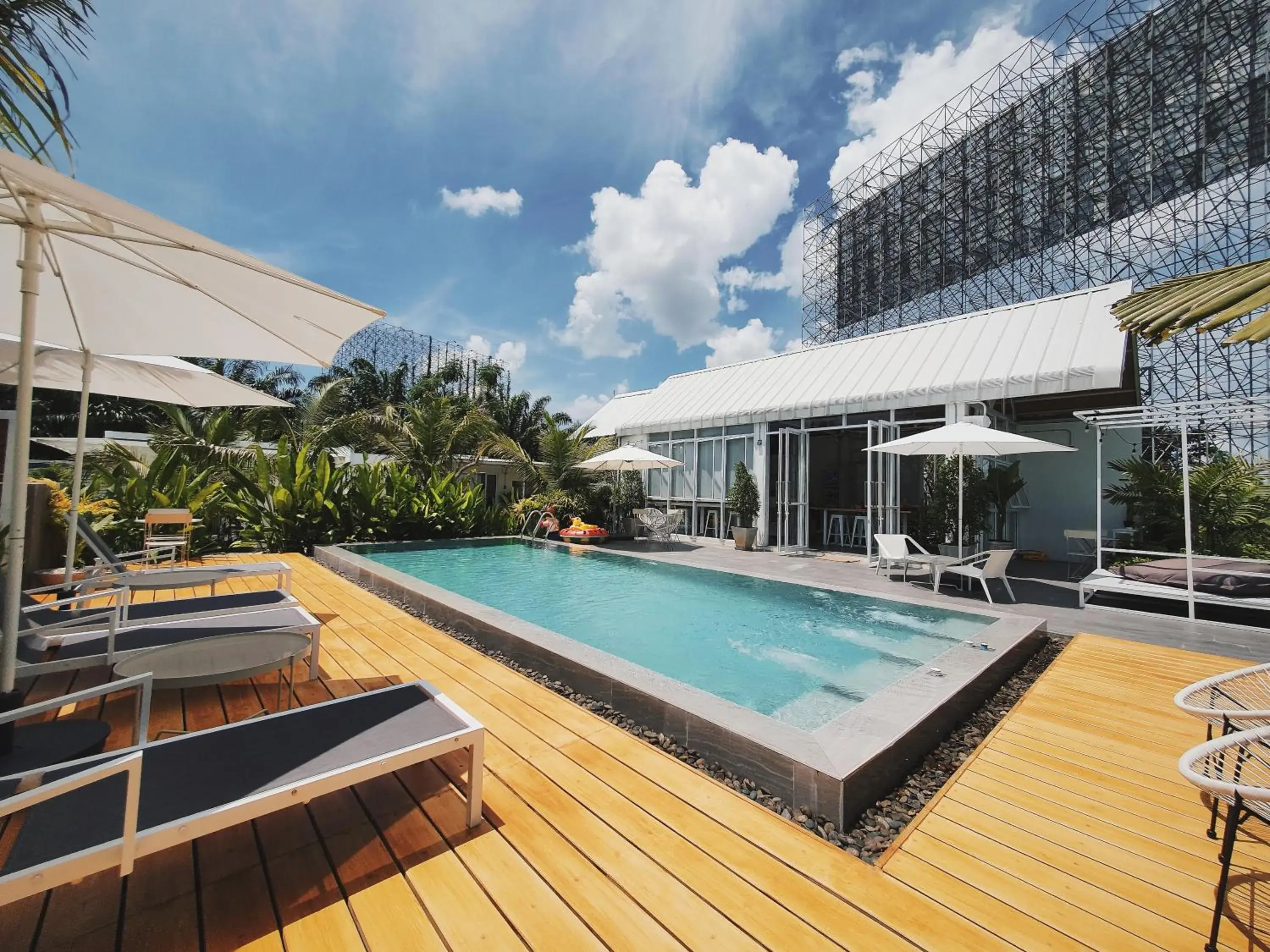 Swimming pool in MEET Boutique Resort Swimming pool in MEET Boutique Resort