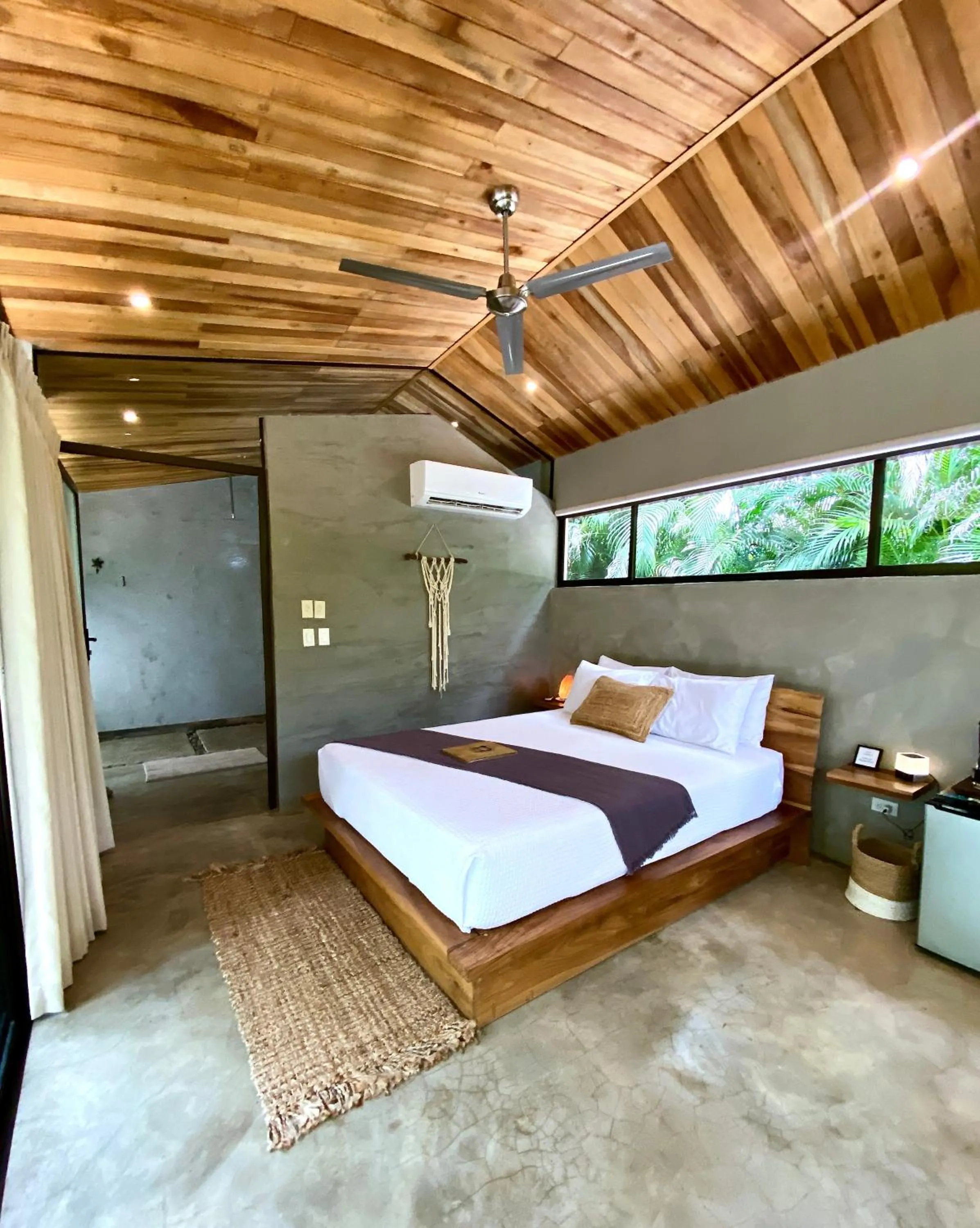 Bedroom, Bed in Villas Kalei