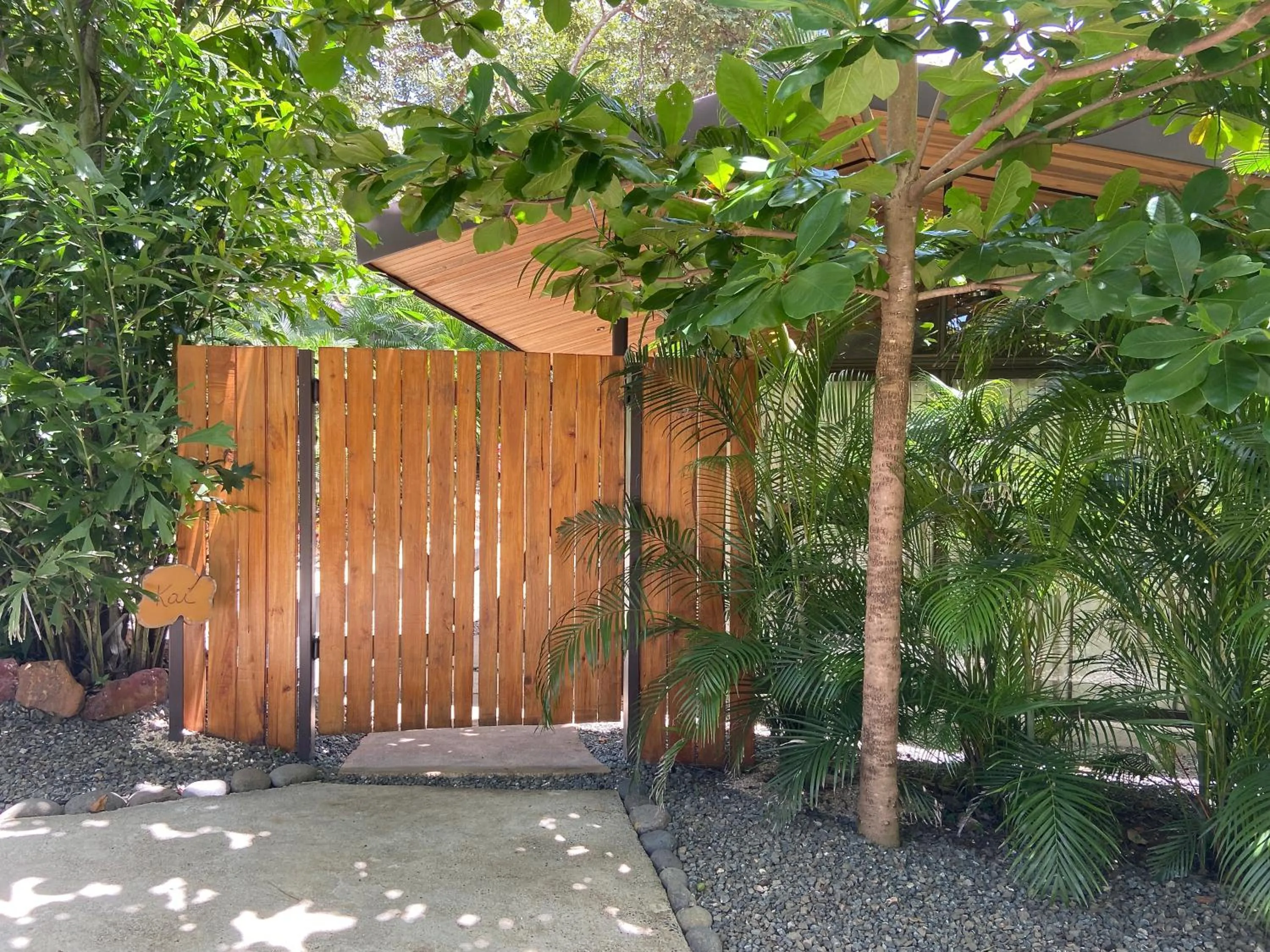 Facade/entrance in Villas Kalei